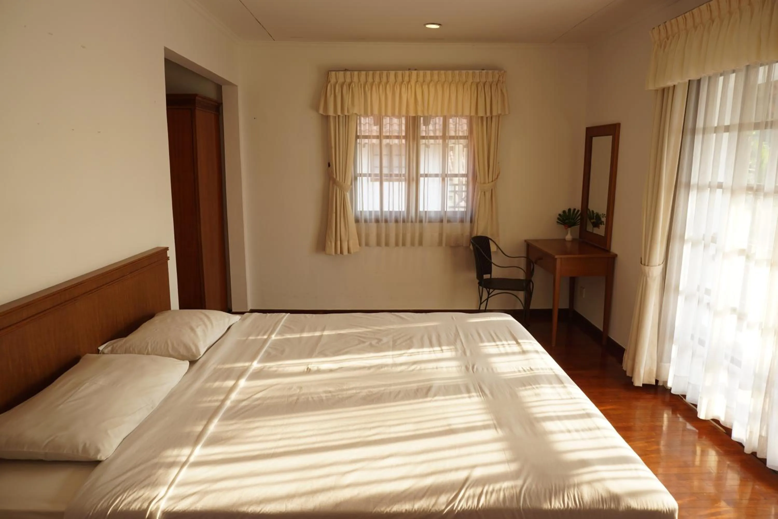 Bed in Nongsa Point Marina