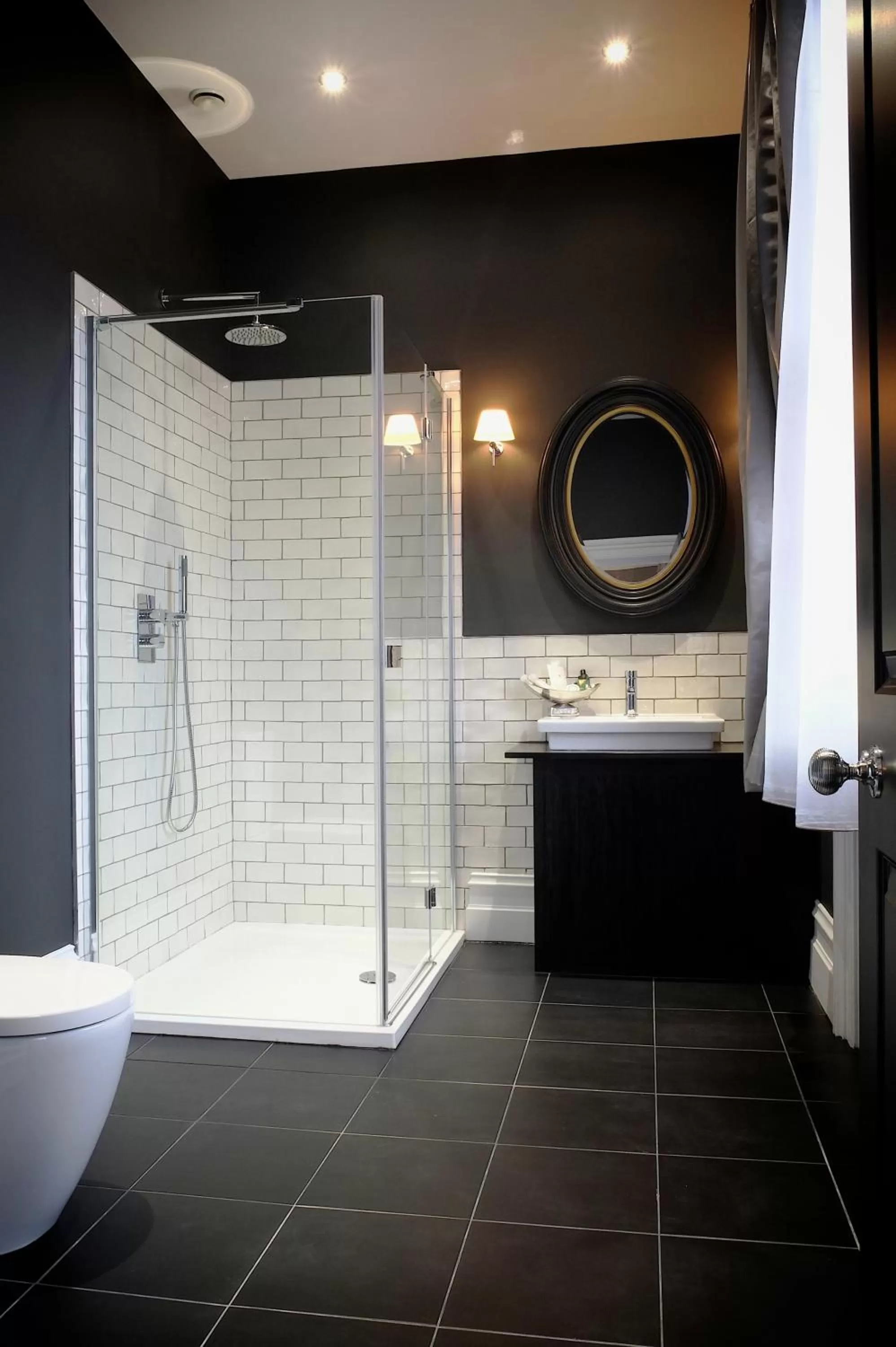 Bathroom in Poets House