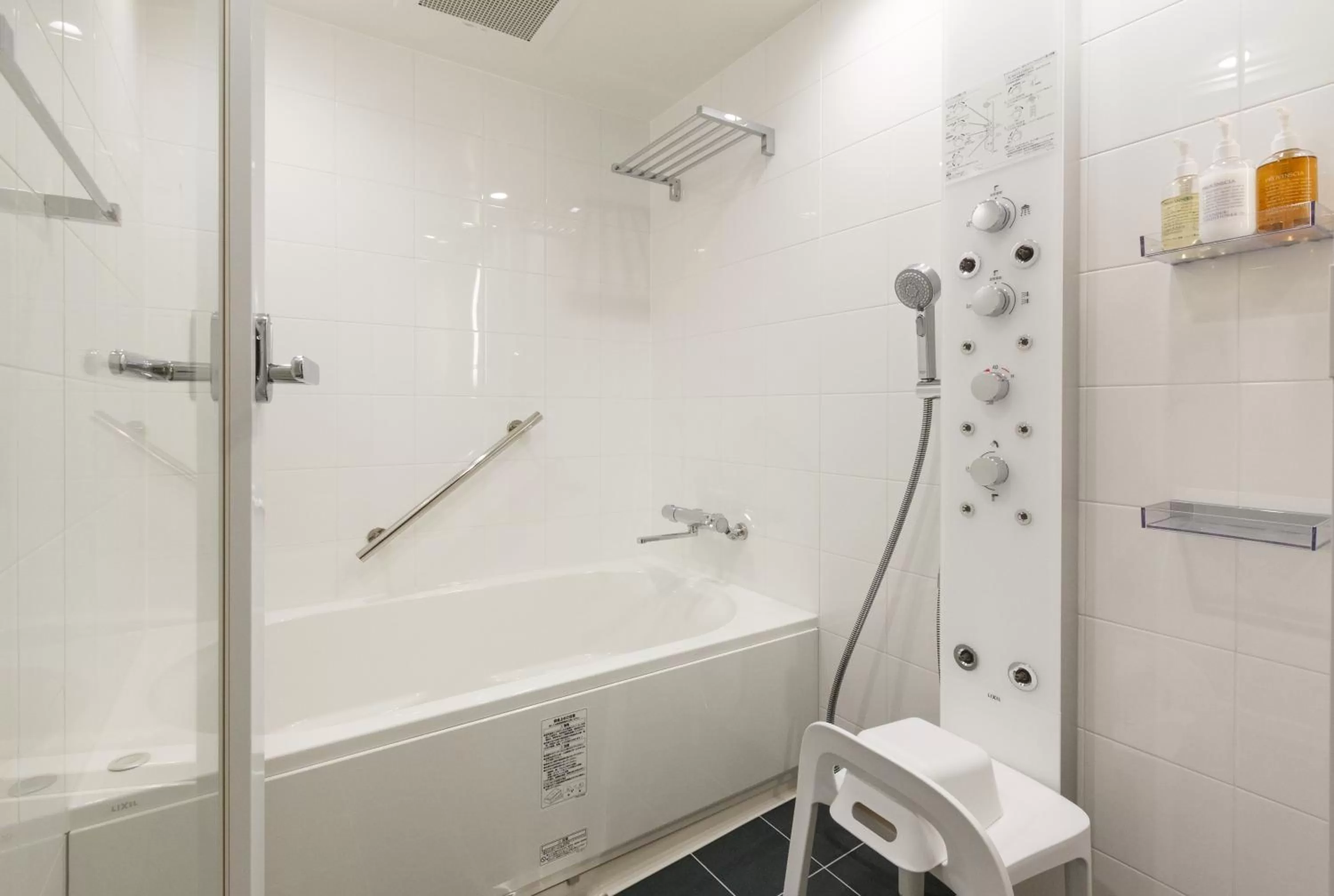 Shower in Hotel Forza Kanazawa