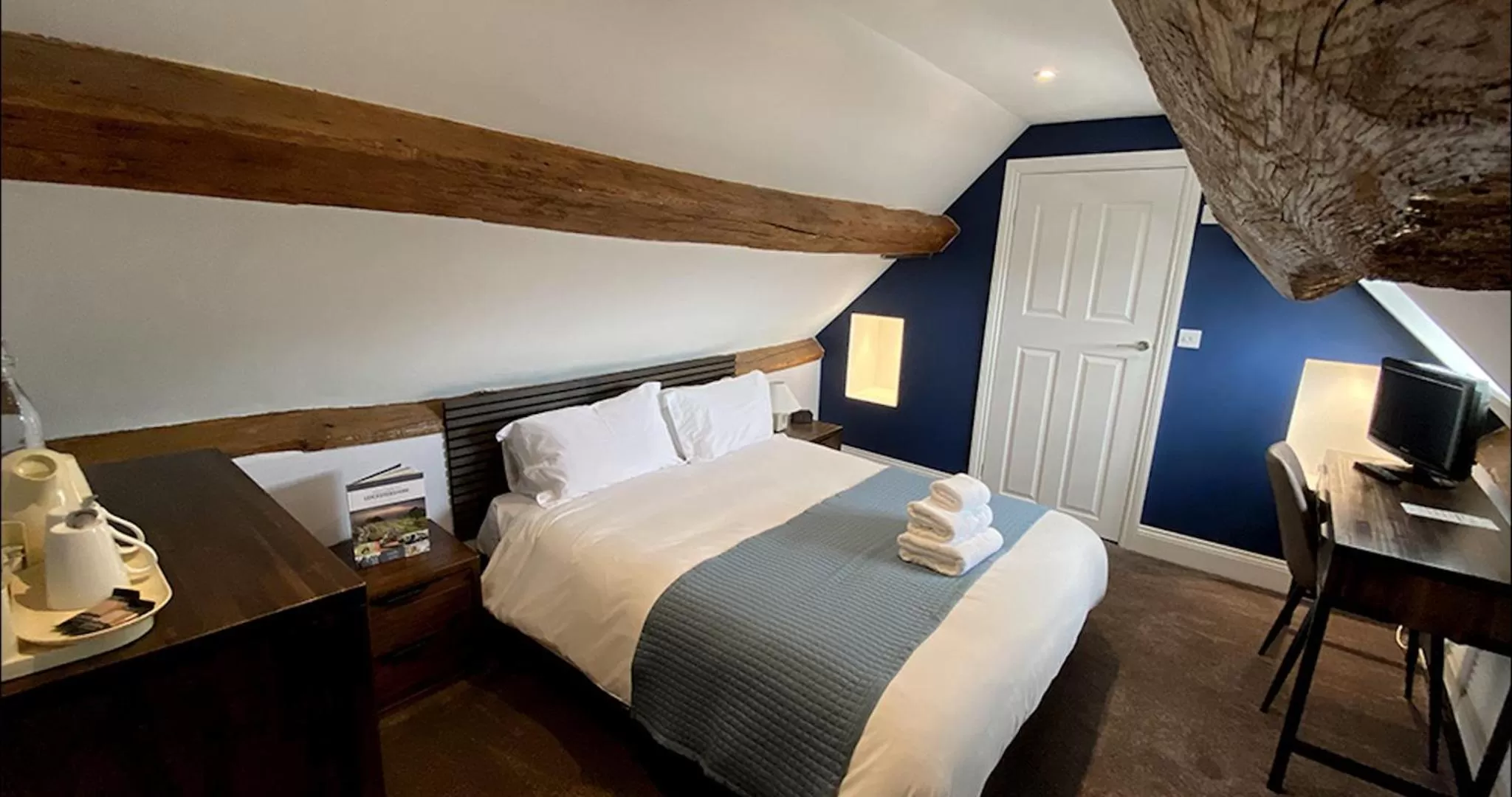 King Room in Mallories Formerly Kirkby House