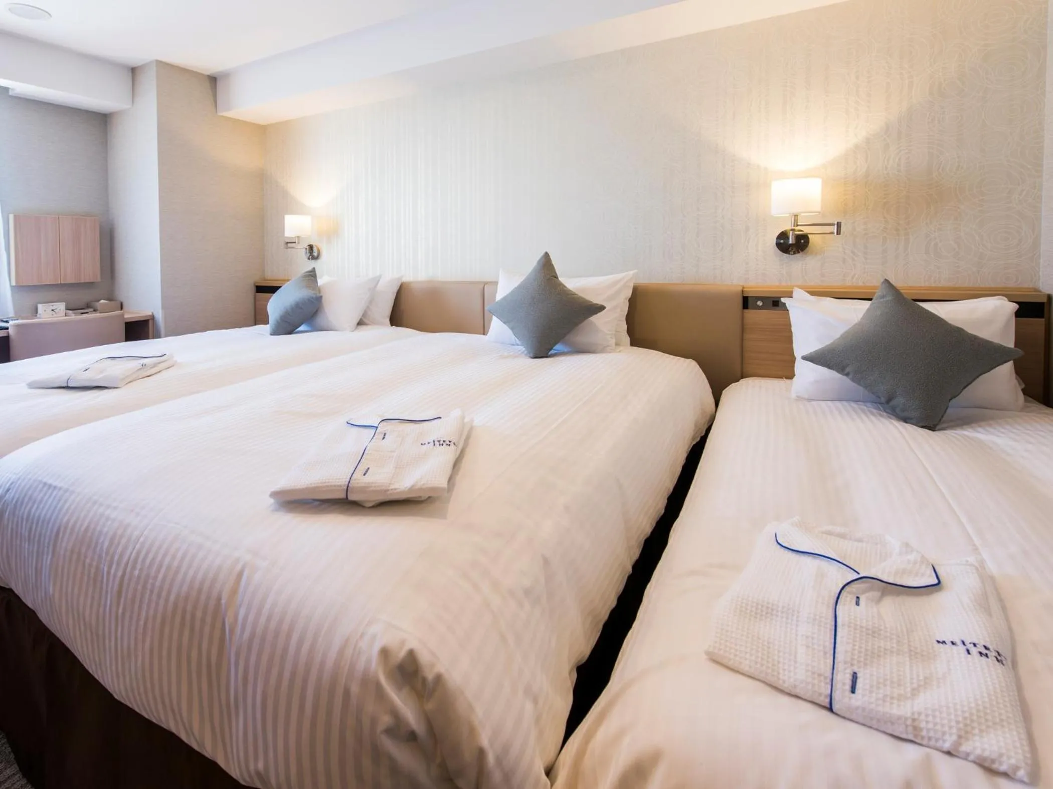 Photo of the whole room, Bed in Meitetsu Inn Hamamatsucho