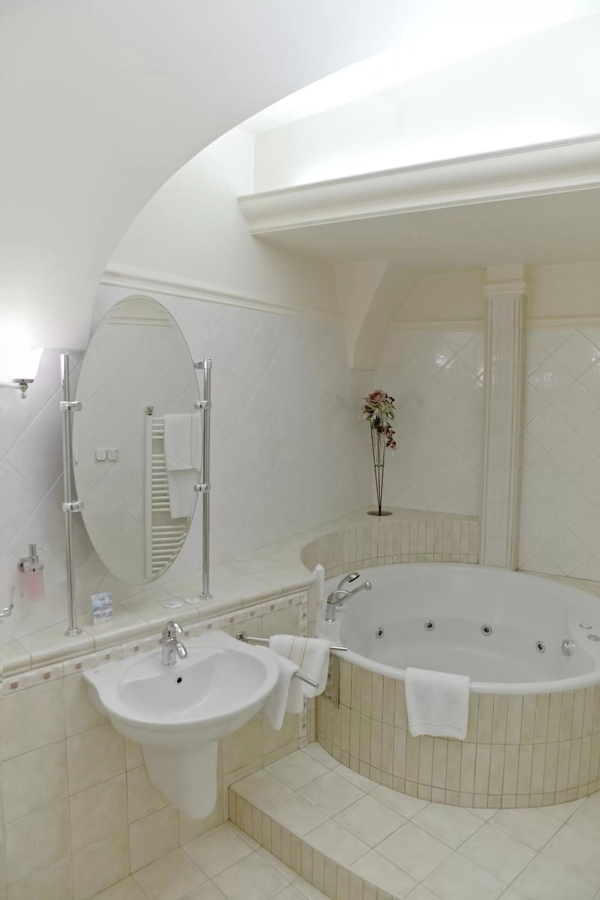 Bathroom in Hotel Ambassador