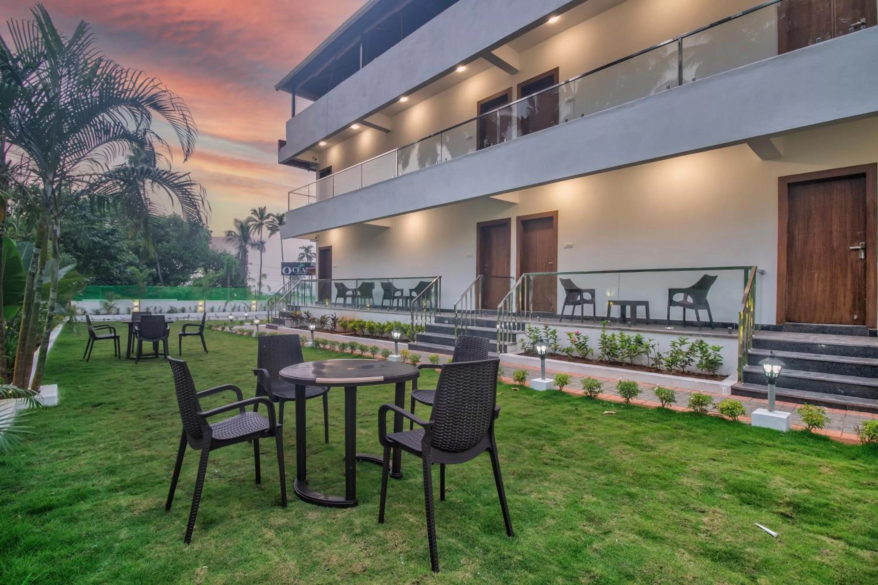 Garden in Oceano Beach Resort