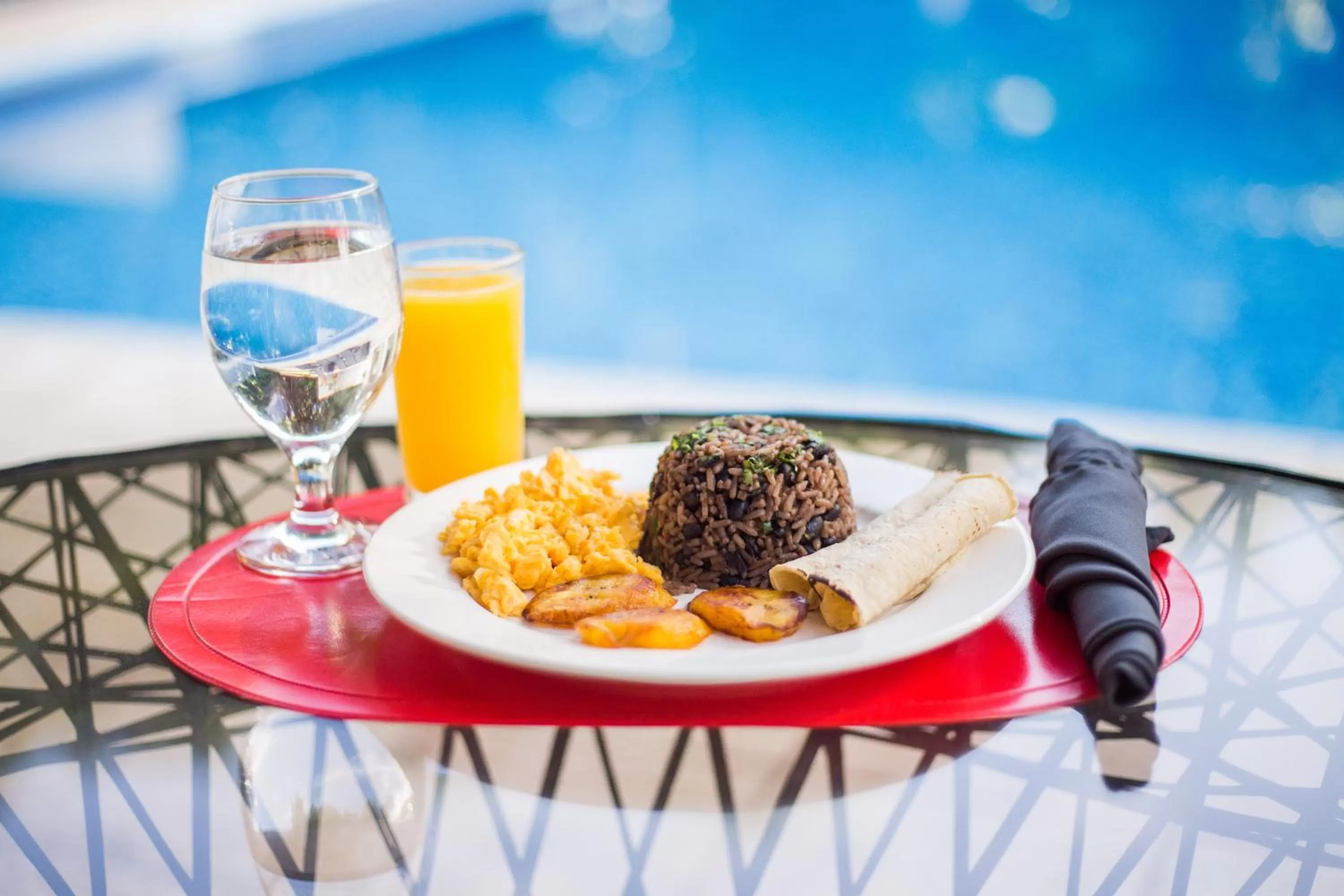 Breakfast in Villa San Ignacio