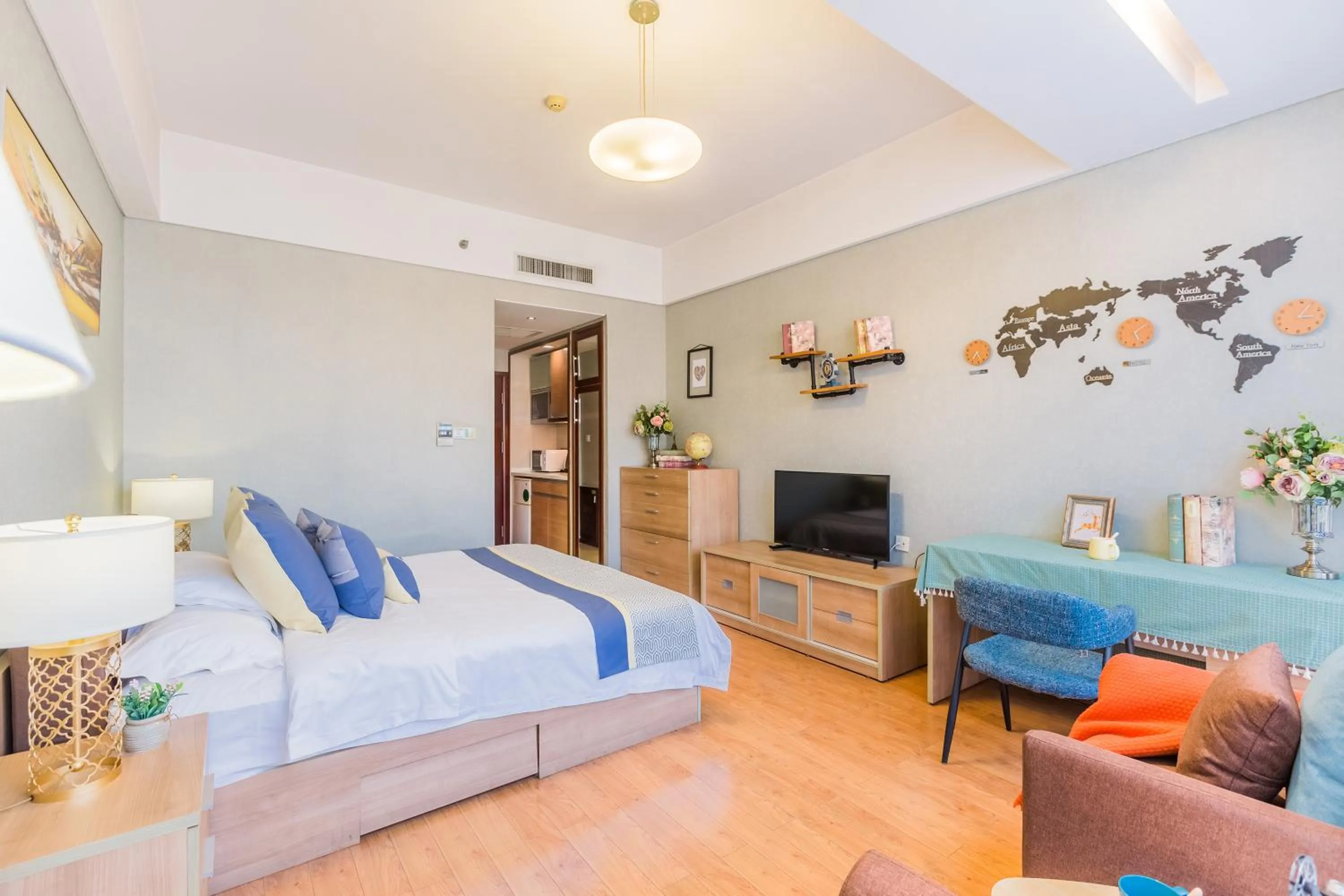 Bed in Westlake 7 Service Apartment