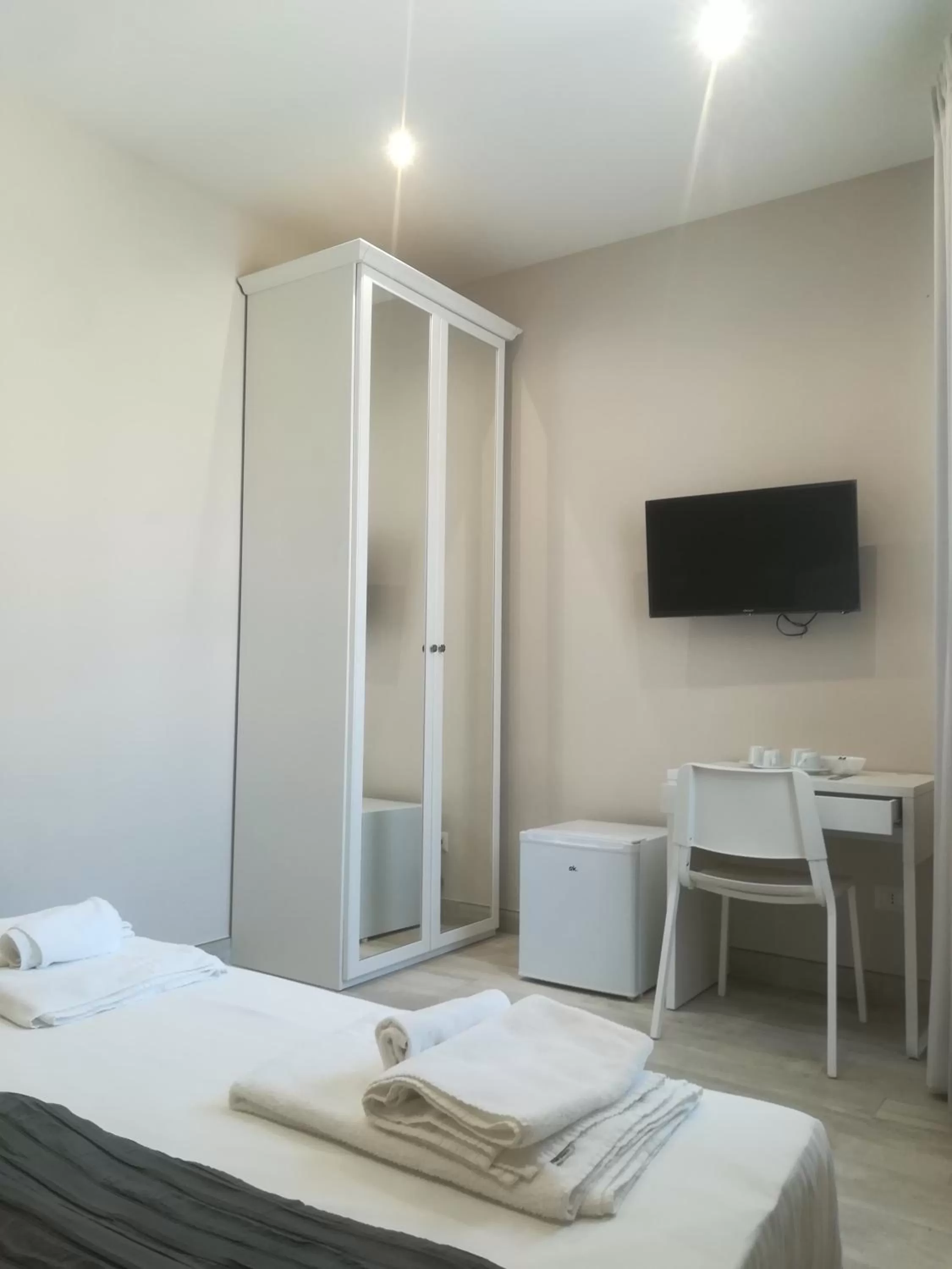 Bed in B&B Purple Italy