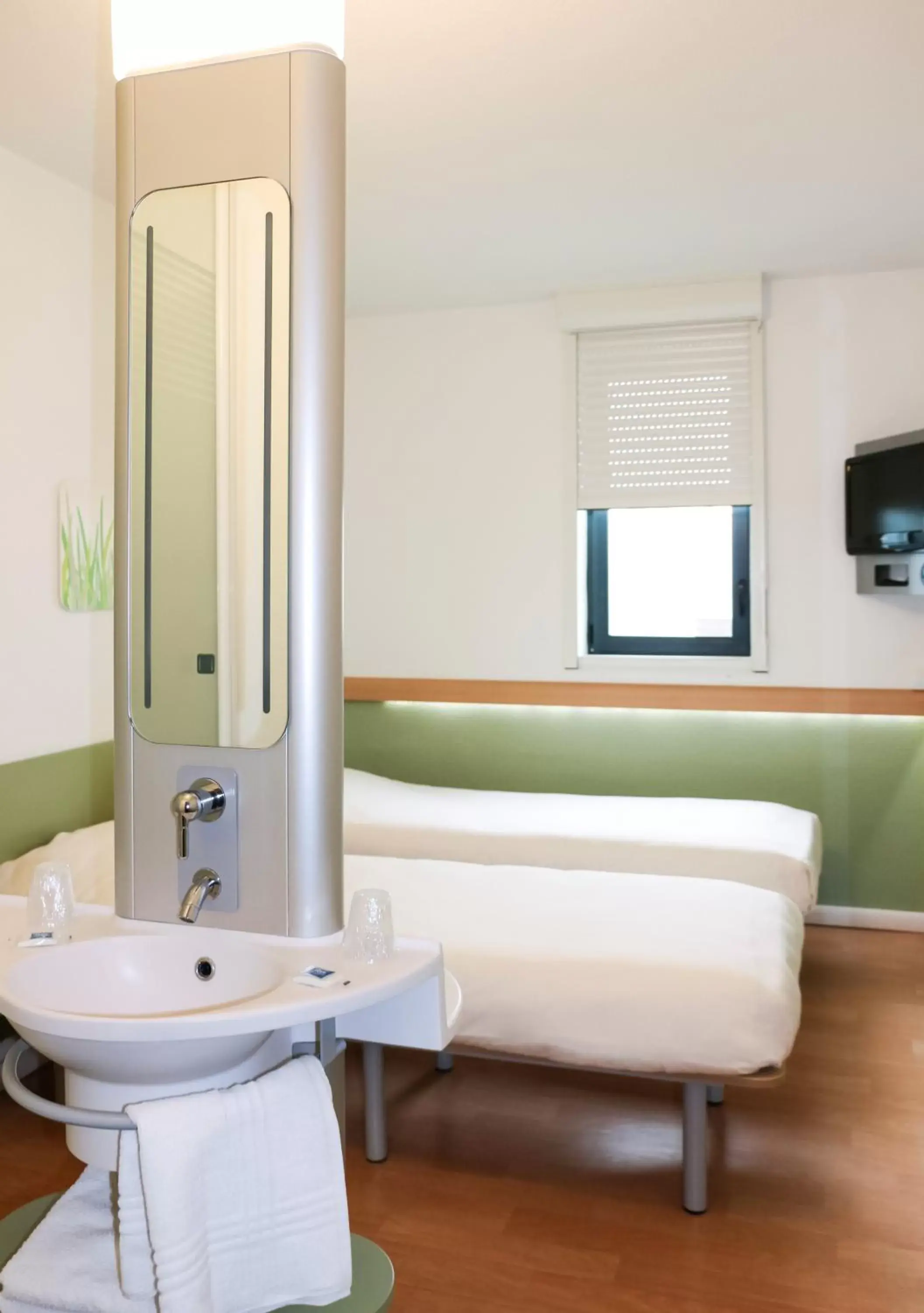 Twin Room - single occupancy in ibis budget Castelnaudary - A61 Twin Room - single occupancy in ibis budget Castelnaudary - A61