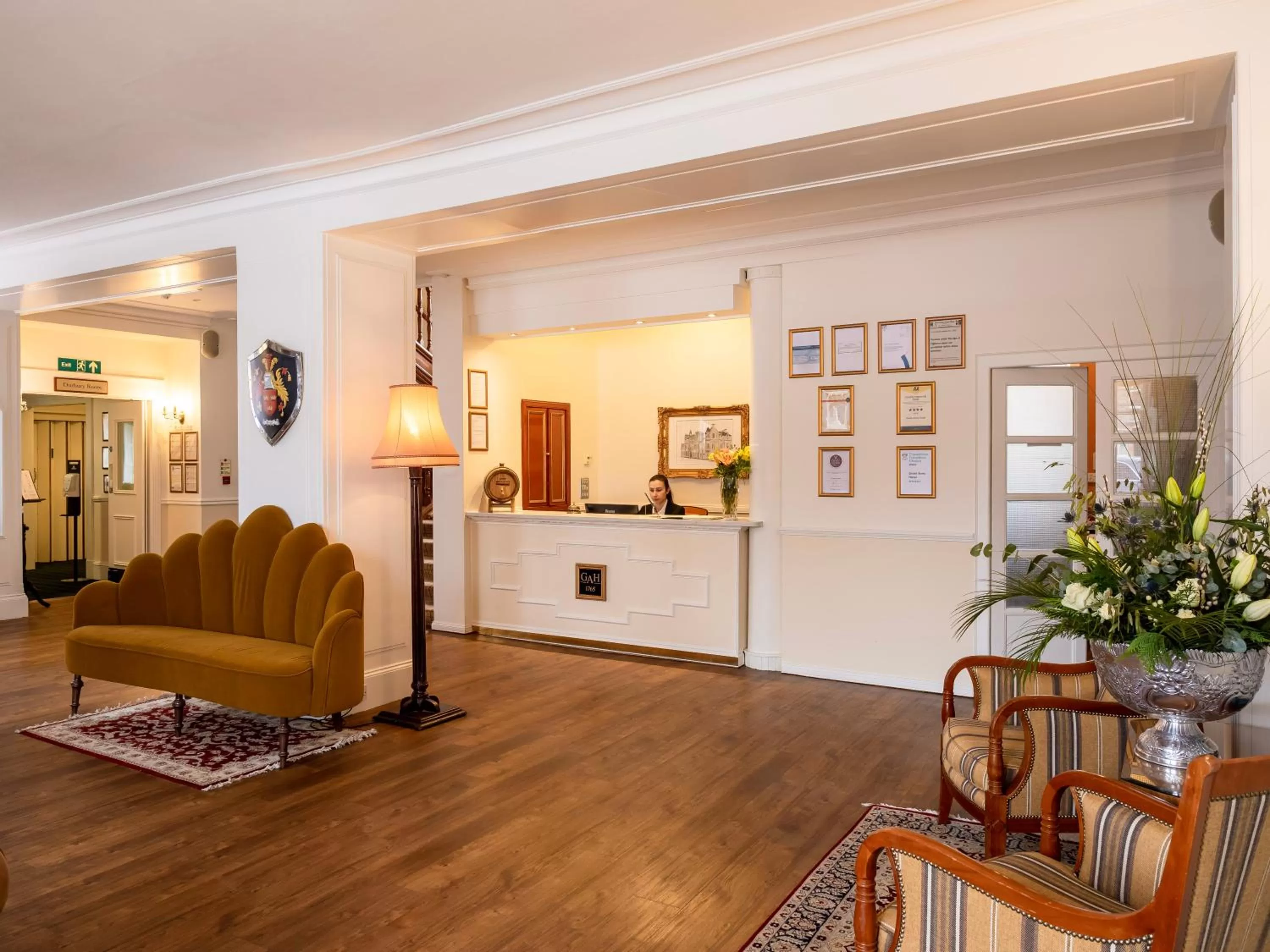 Lounge or bar in Grant Arms Hotel