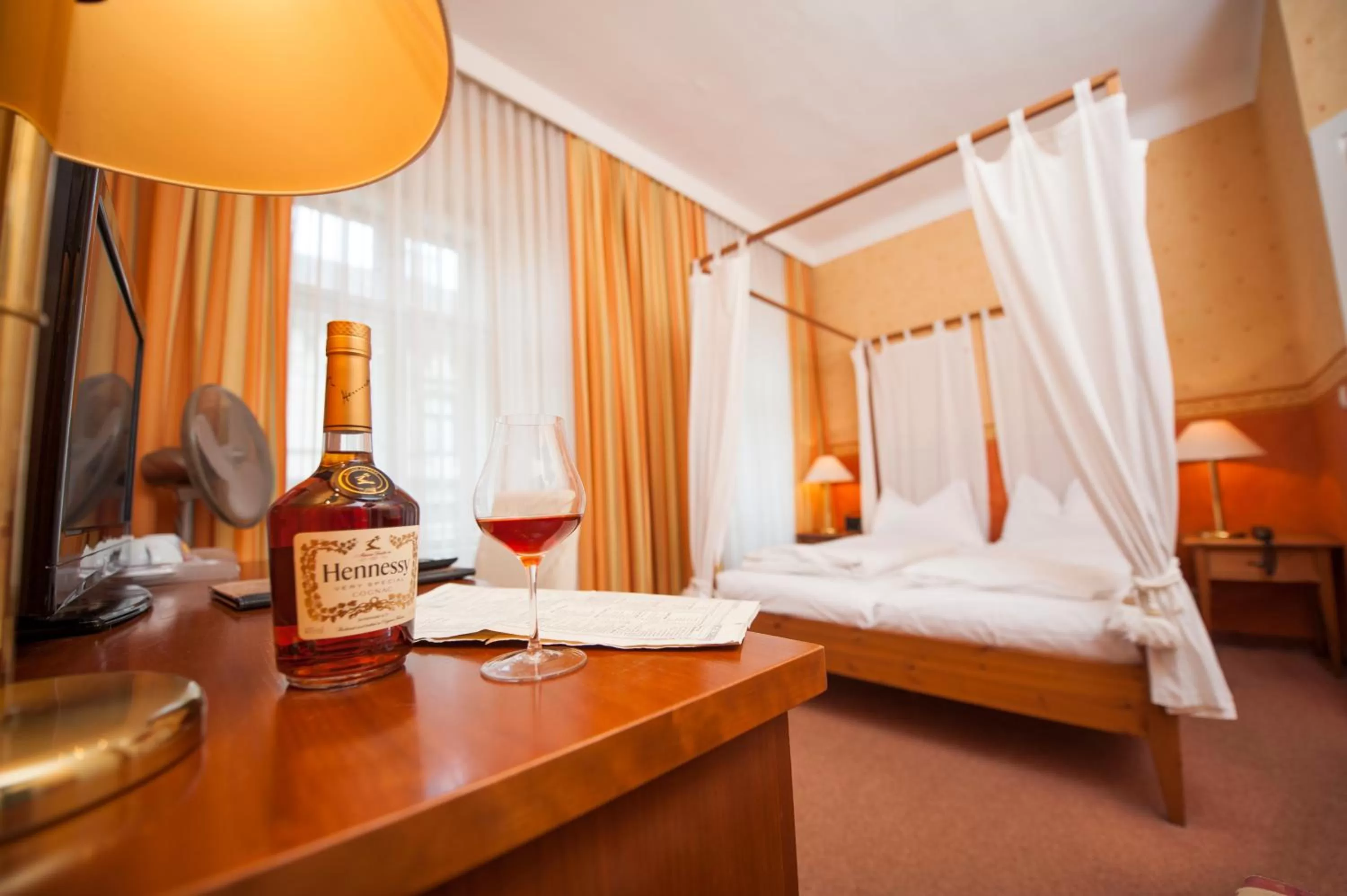 Photo of the whole room, Bed in Boutique Hotel Kugel Wien