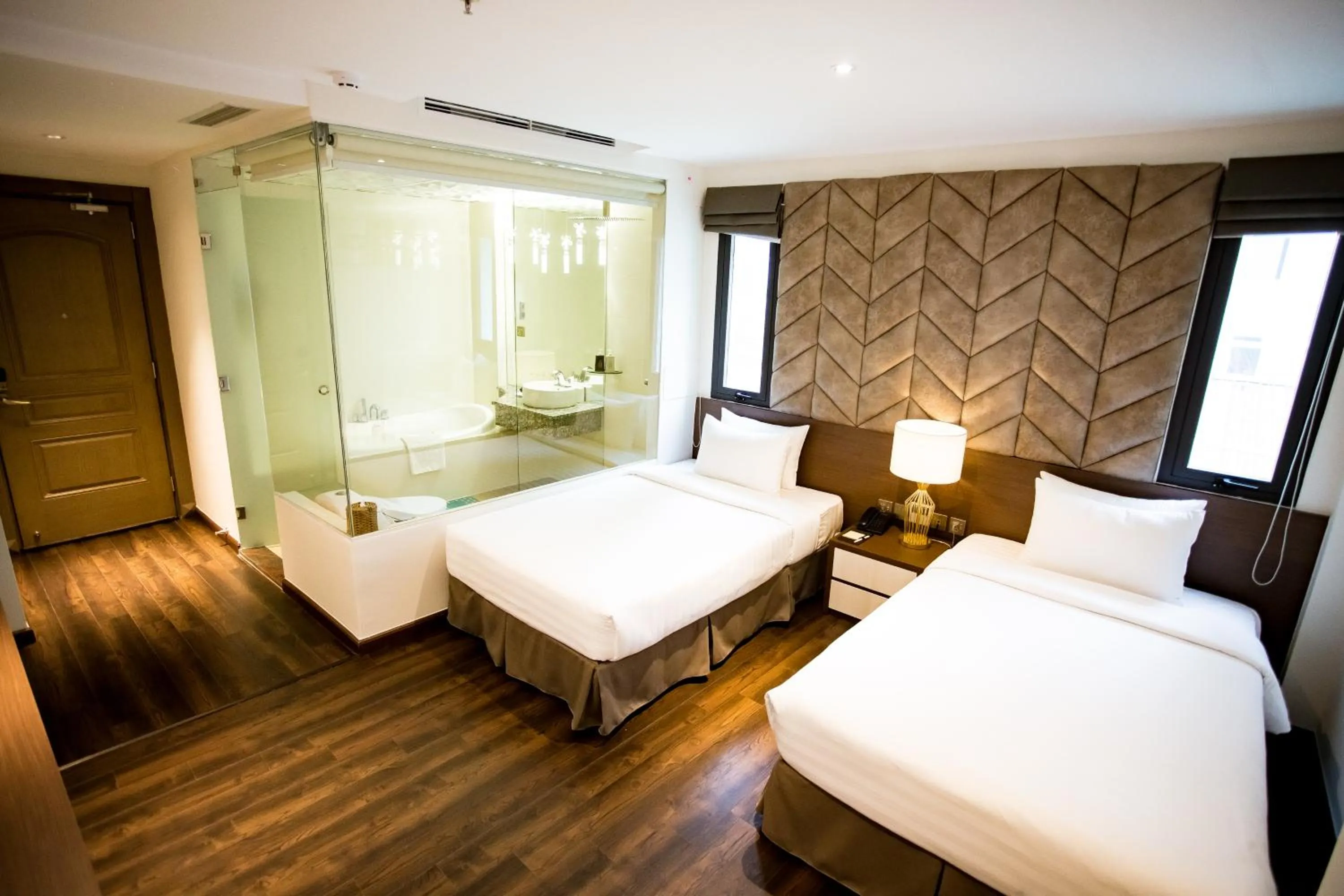 Bed in Diamond Hill Hotel