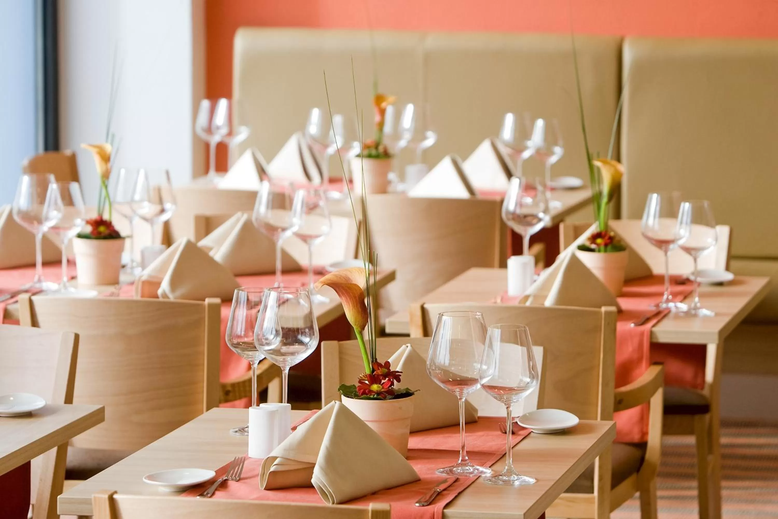 Buffet breakfast in Mercure Hotel Mannheim am Friedensplatz