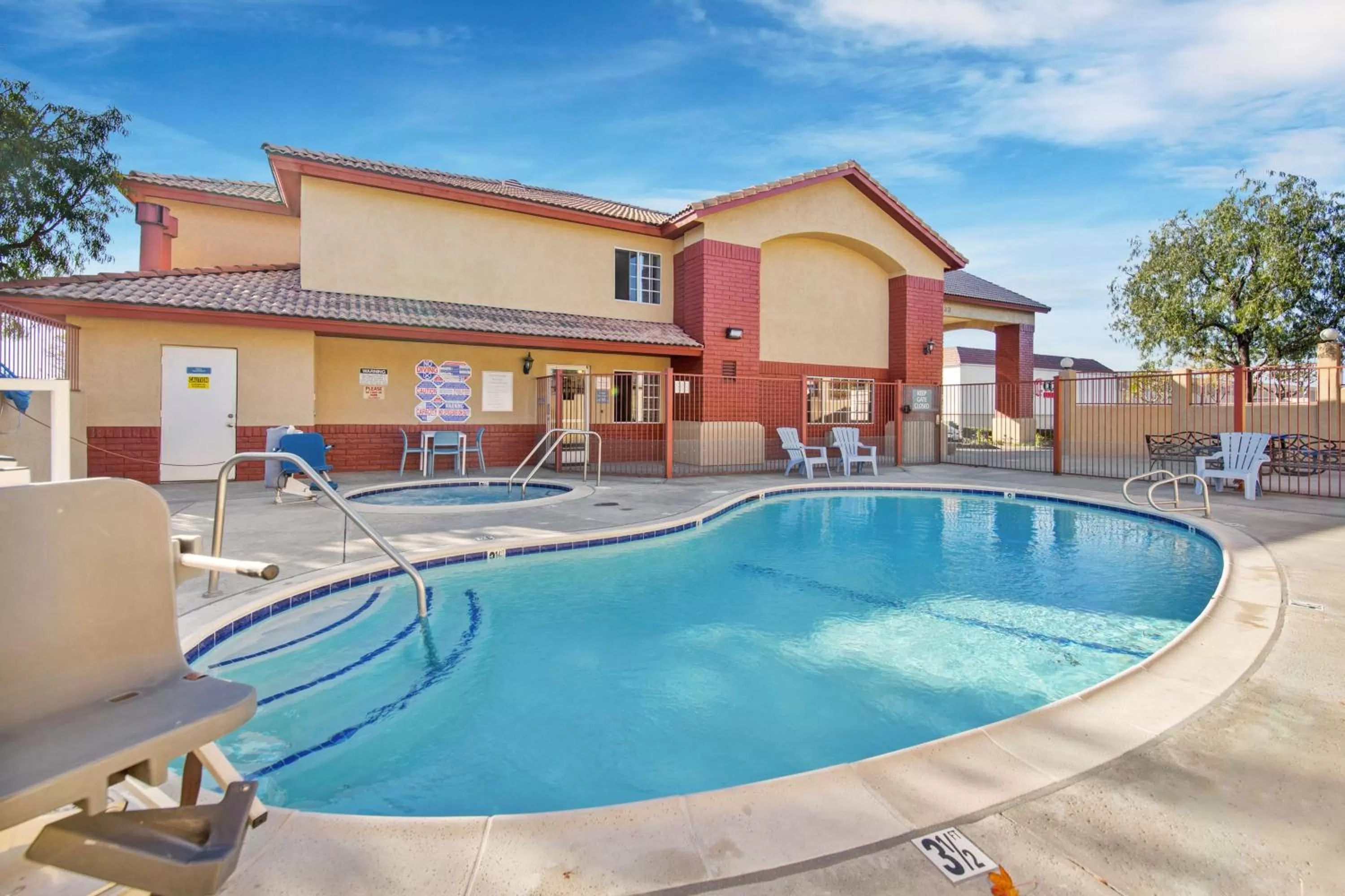 Swimming Pool in SureStay Hotel by Best Western Fontana