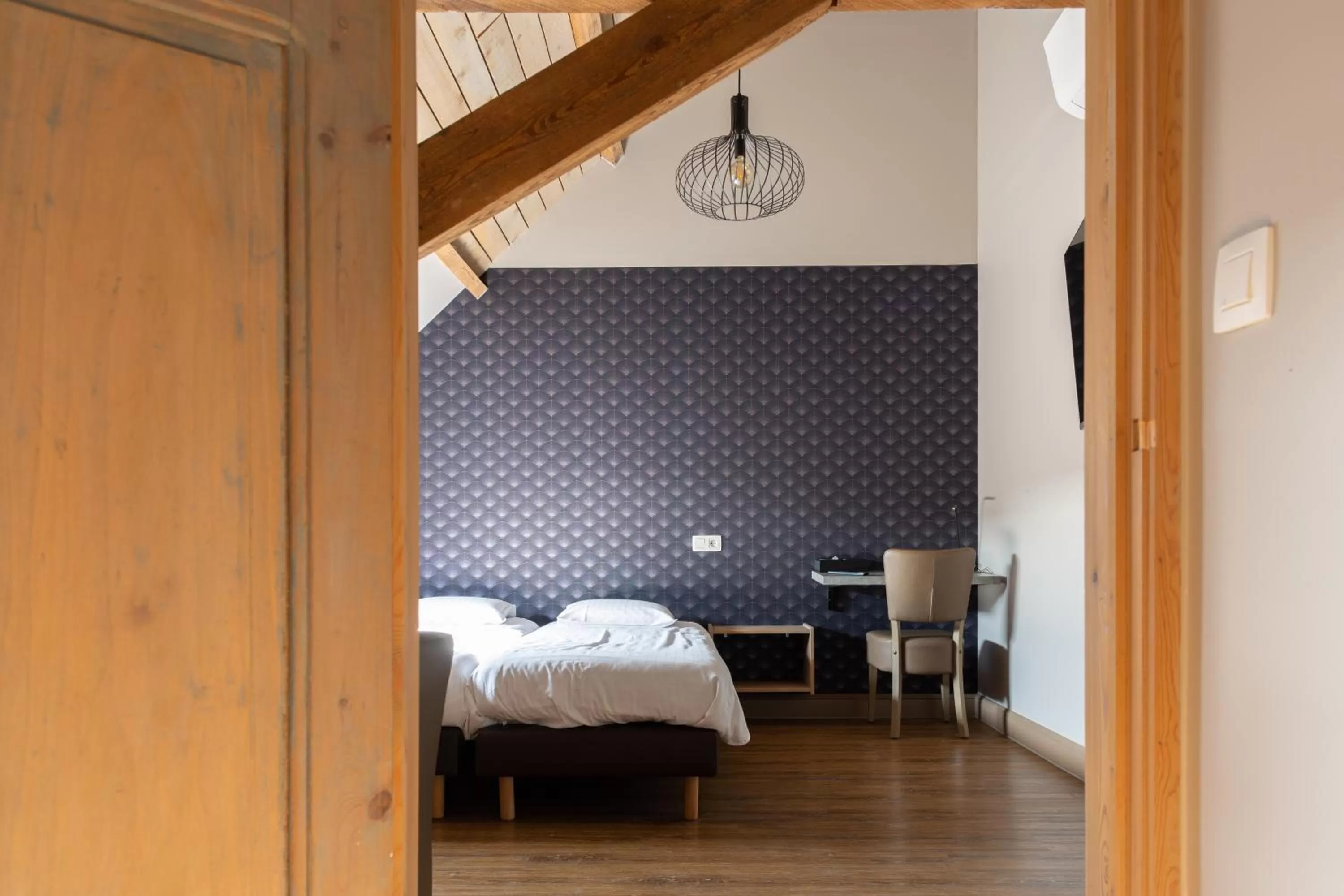 Bed in Oud Gemeentehuis