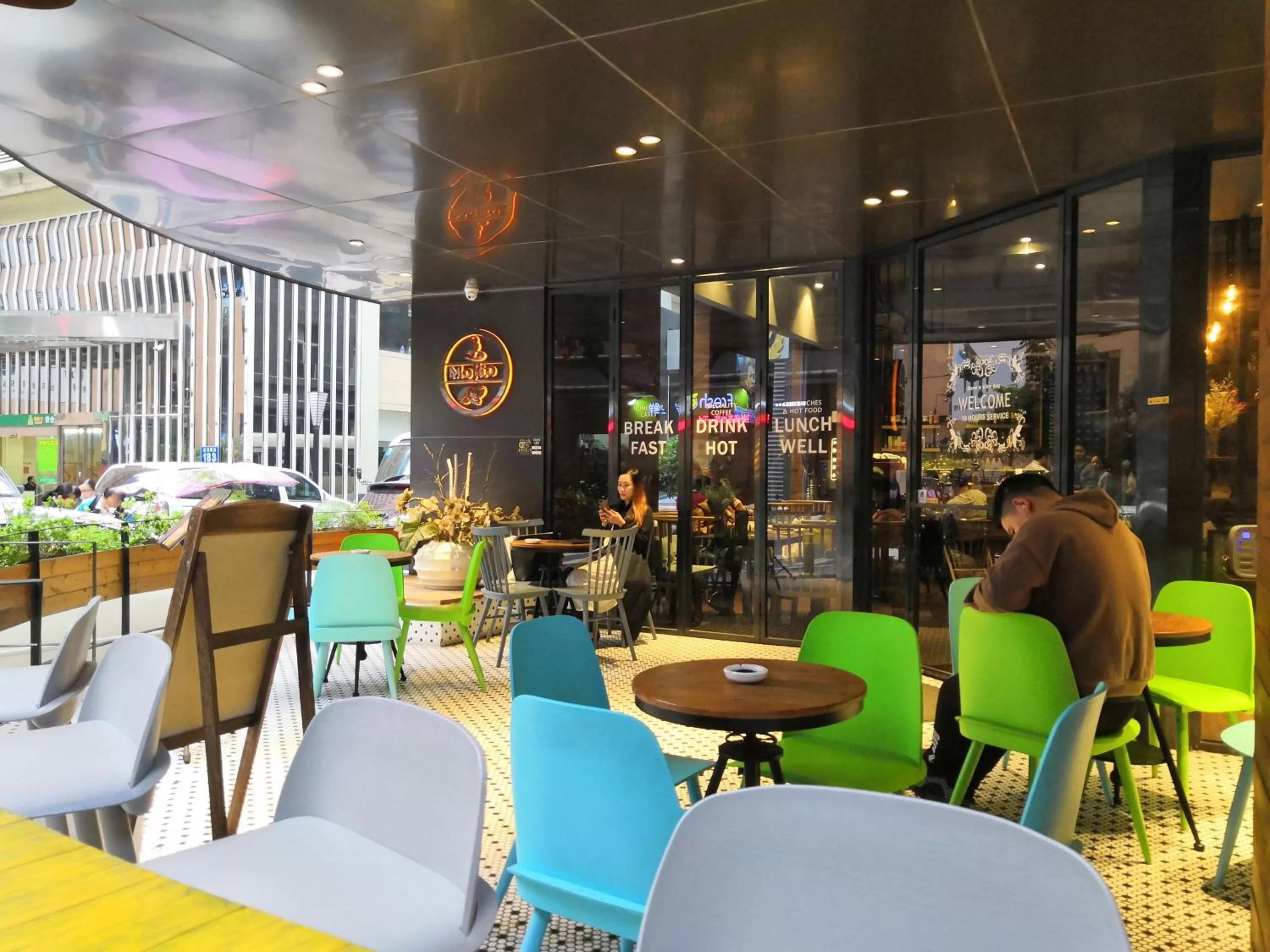 Restaurant/places to eat in Paco Hotel Gangding Metro Guangzhou