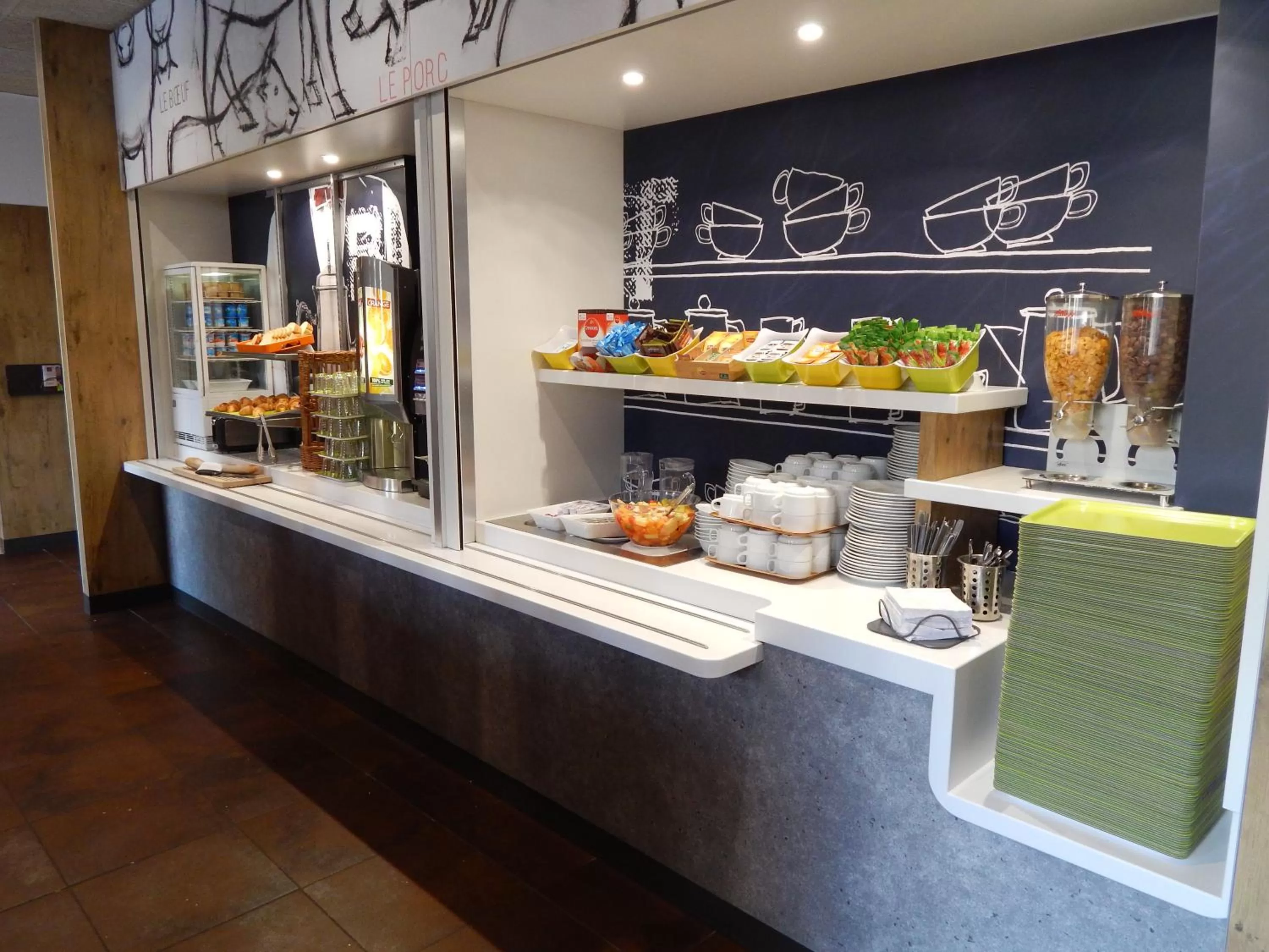 Buffet breakfast in ibis budget Limoges Centre Gare