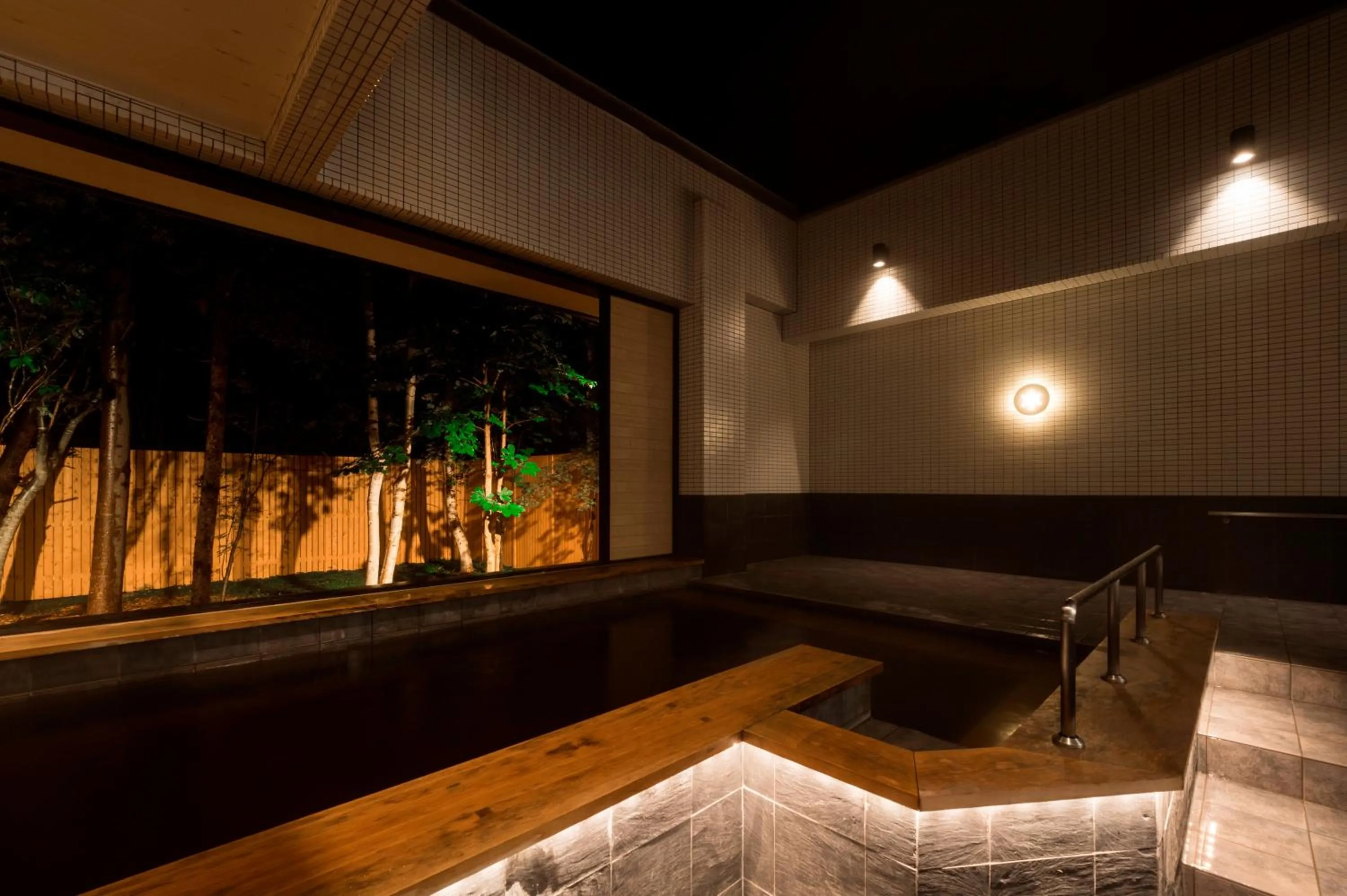 Hot Spring Bath in Hotel Daiheigen