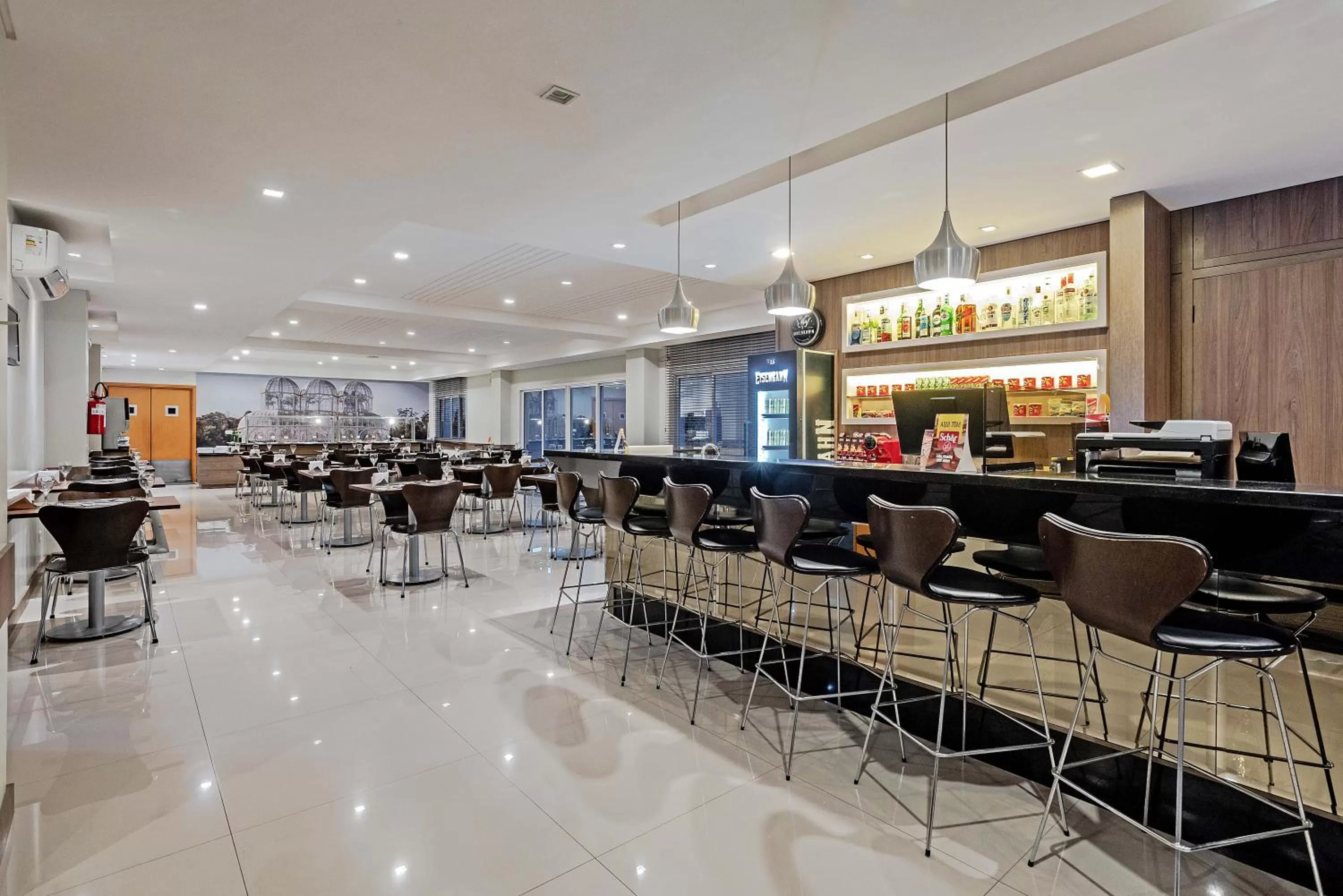 Restaurant/places to eat in Slim Curitiba Av das Torres