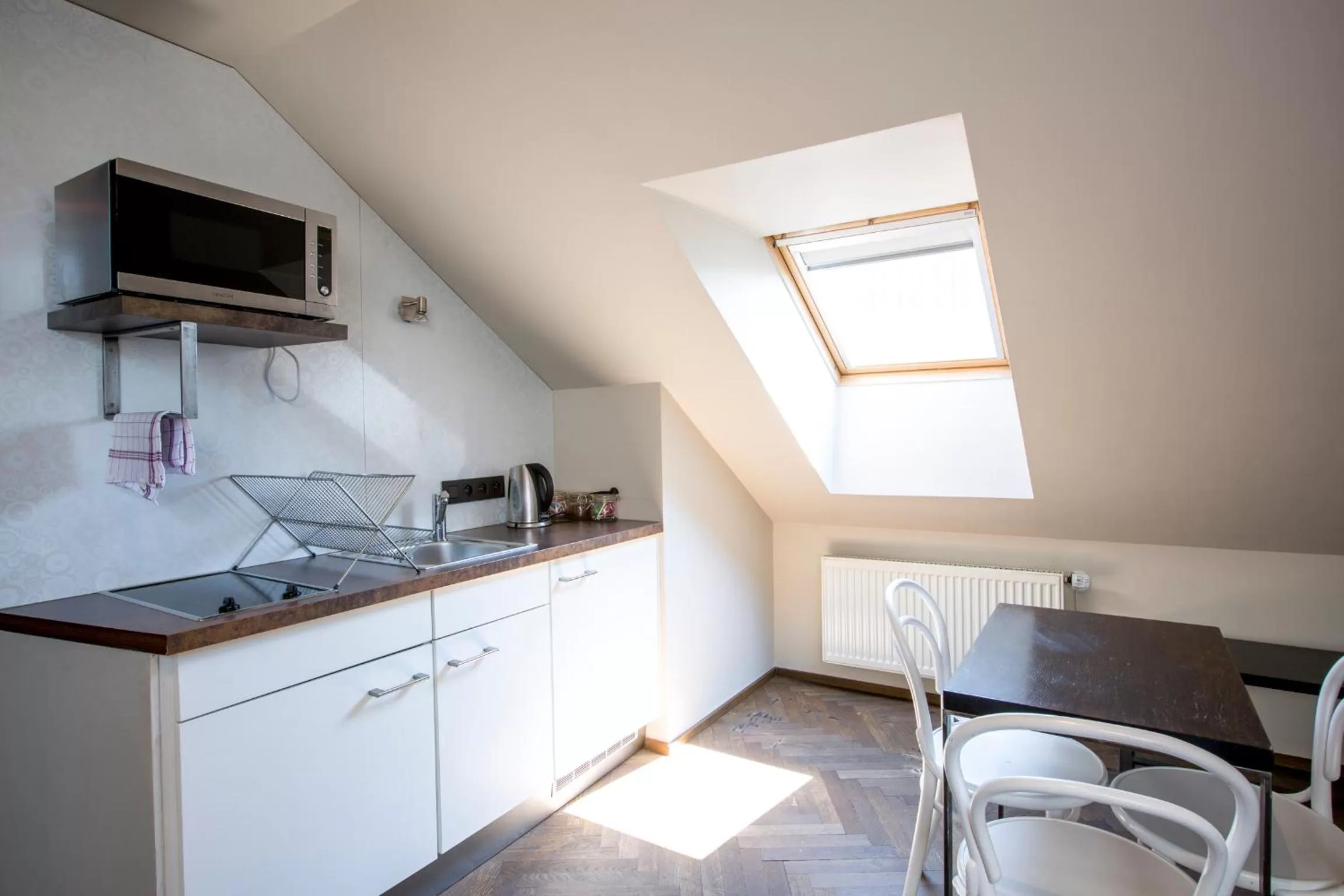 Kitchen or kitchenette in Sophie's Hostel