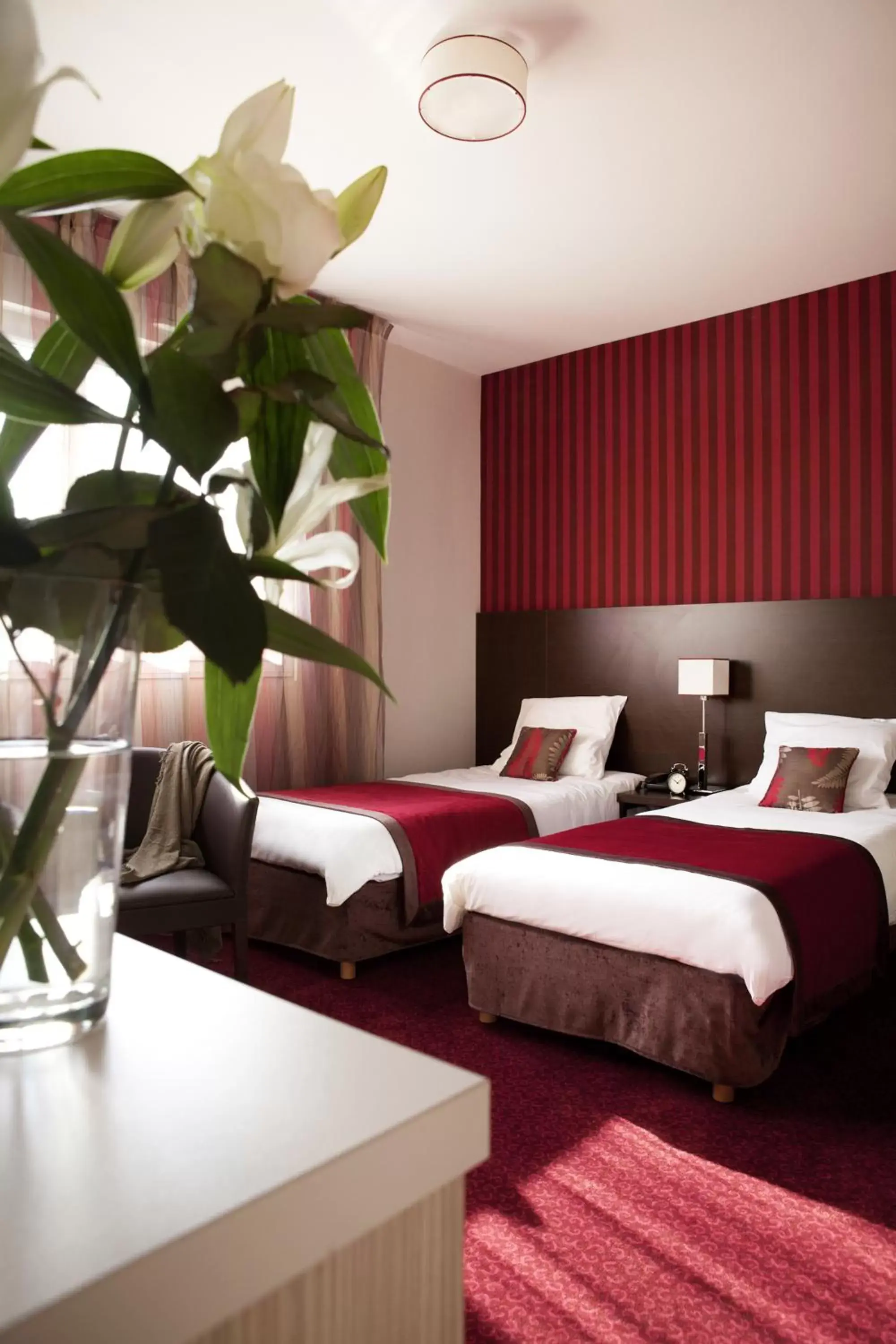 Comfort Studio - Non-Smoking in Residence KOSY appart'hôtels - Les Cèdres Comfort Studio - Non-Smoking in Residence KOSY appart'hôtels - Les Cèdres