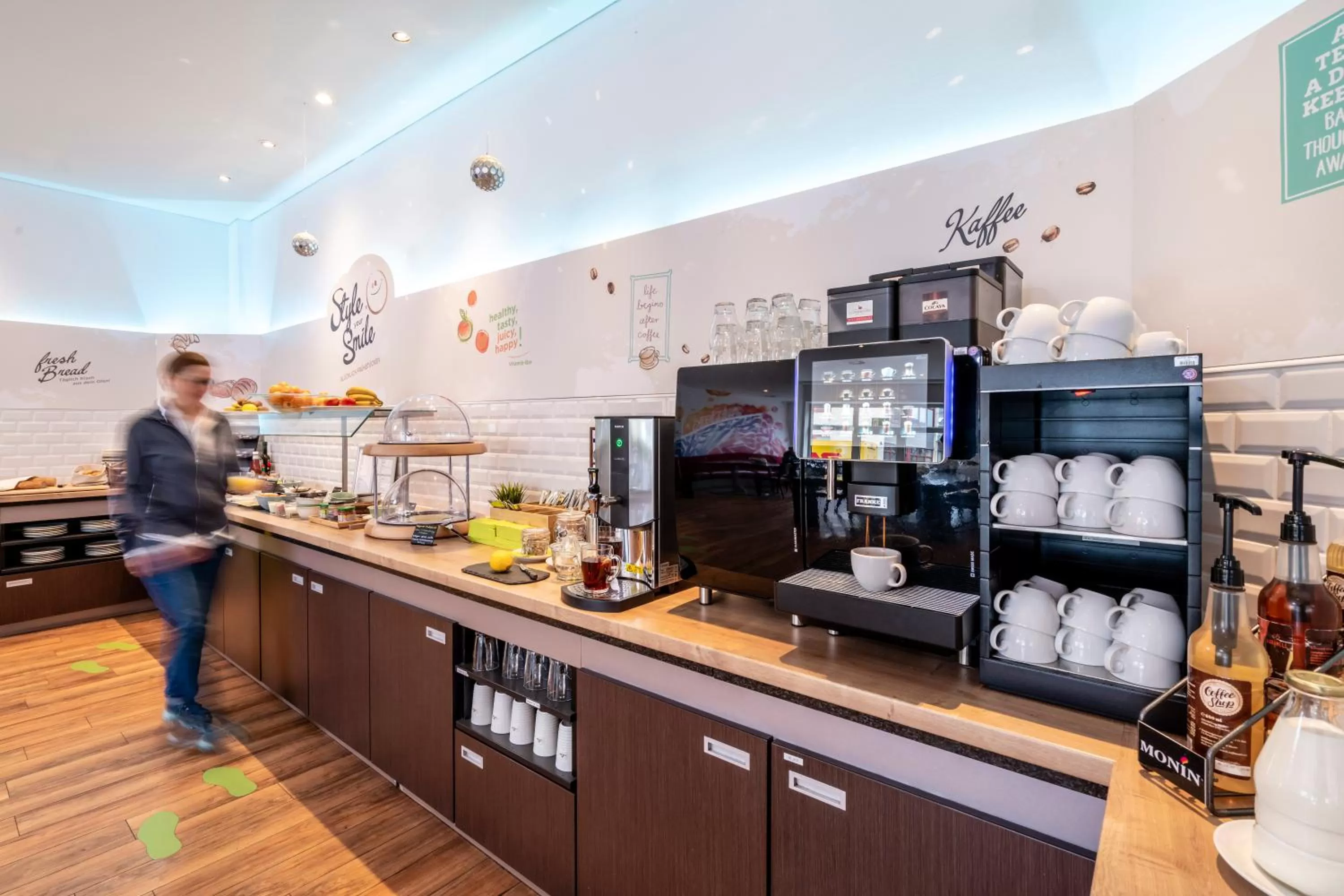 Breakfast in ibis Styles Hamburg Alster City