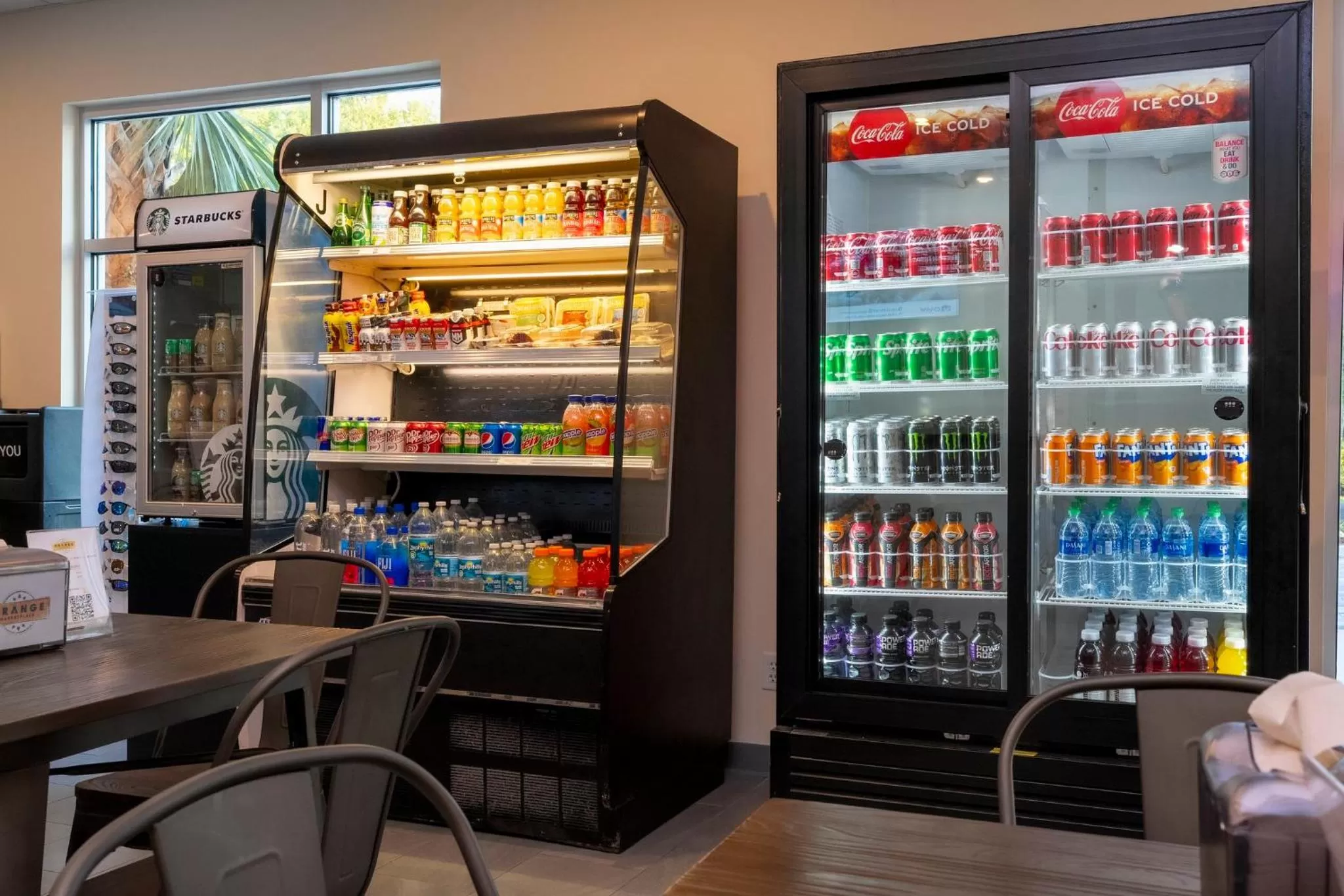 Coffee/tea facilities in SPOT X Hotel Orlando Intl Dr by The Red Collection