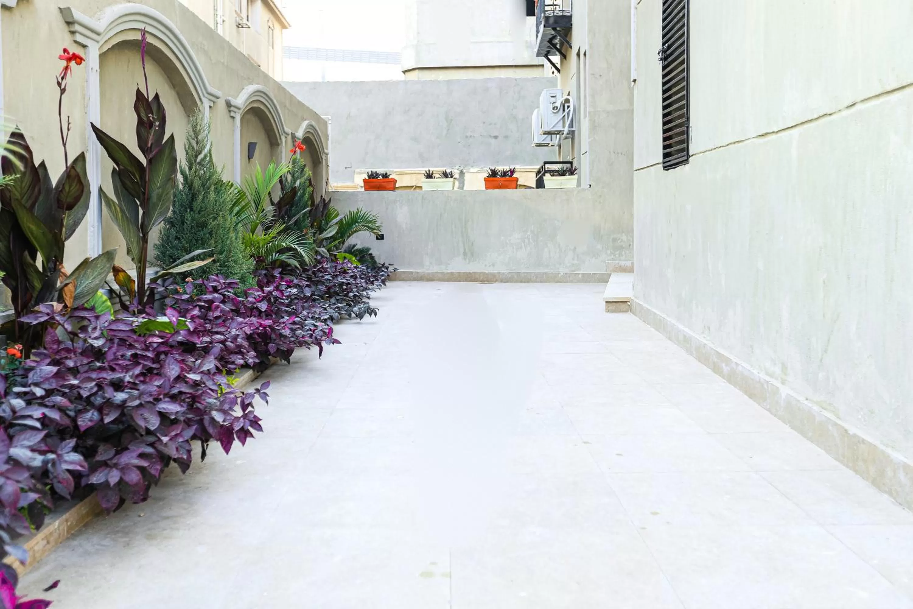 Property building in NewCity Hotel & Suites