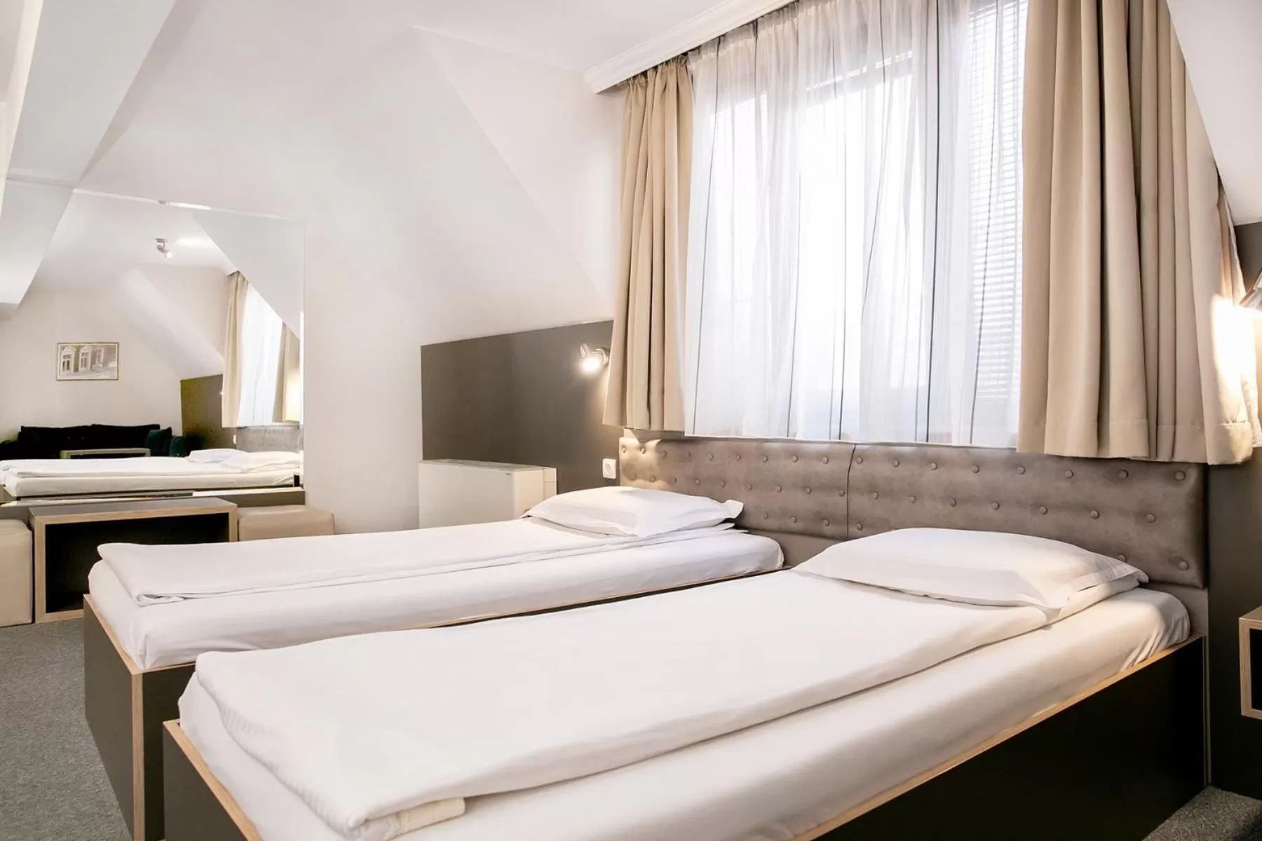 TV and multimedia, Bed in Hotel Niky