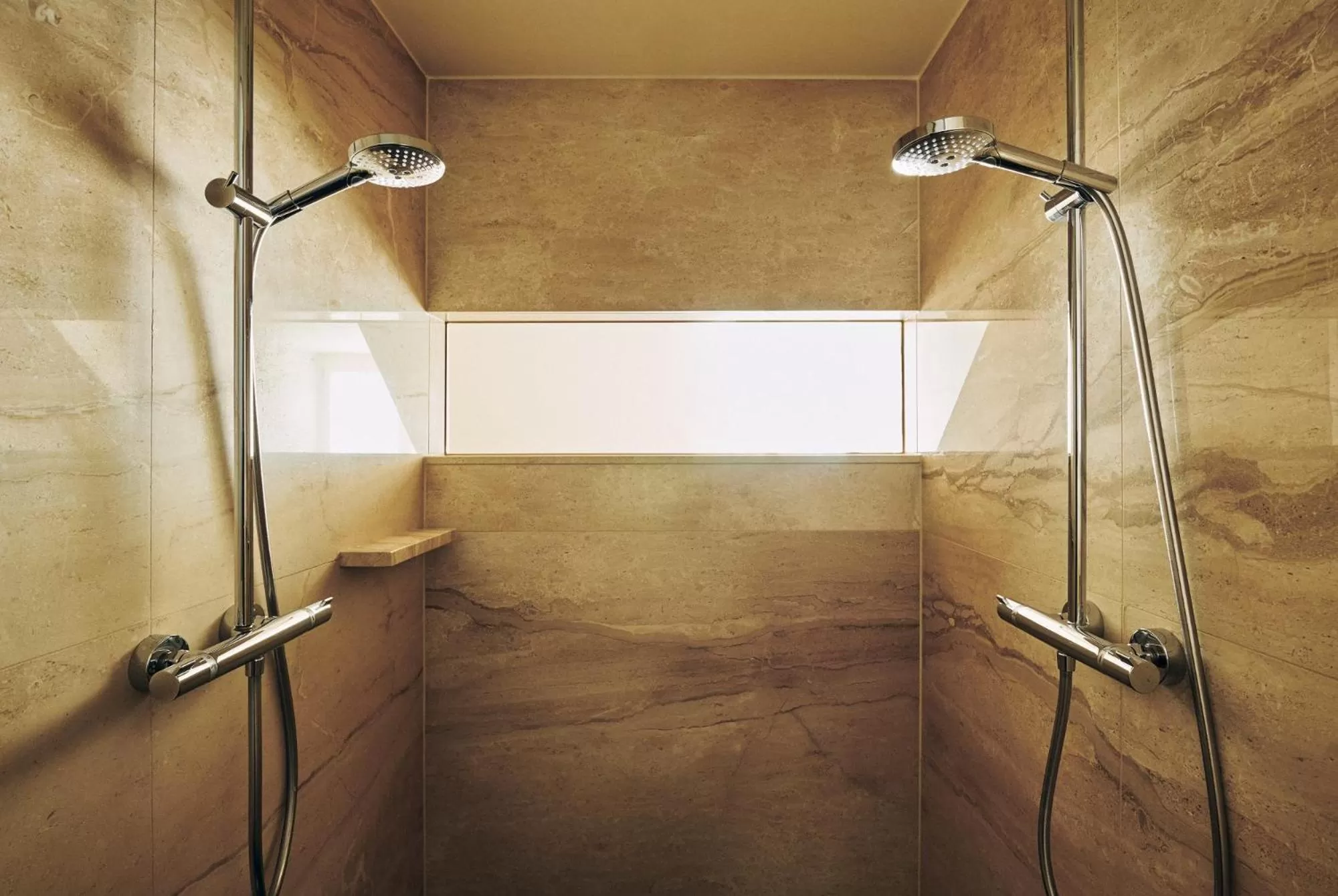 Shower in Prinsenhof