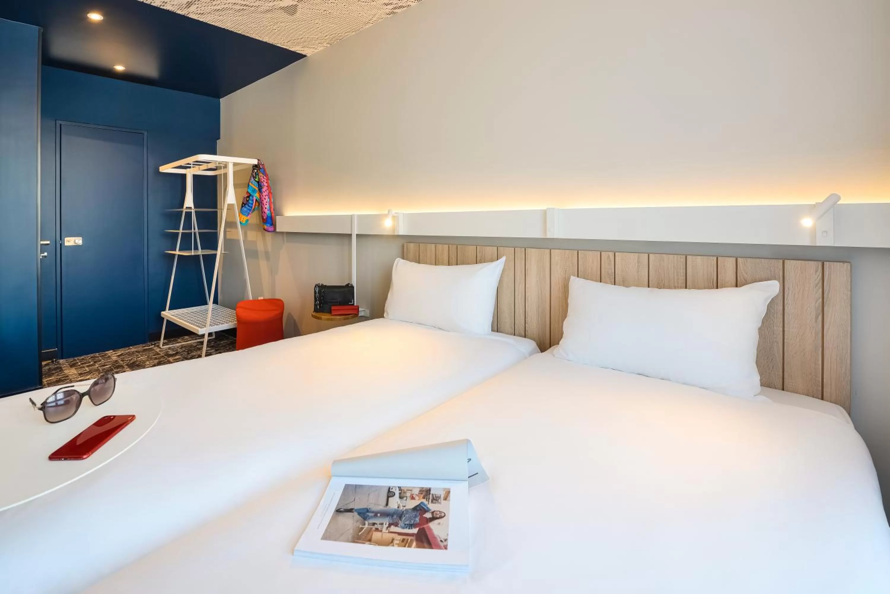 Bedroom, Bed in ibis Paris Gare De L Est 10ème