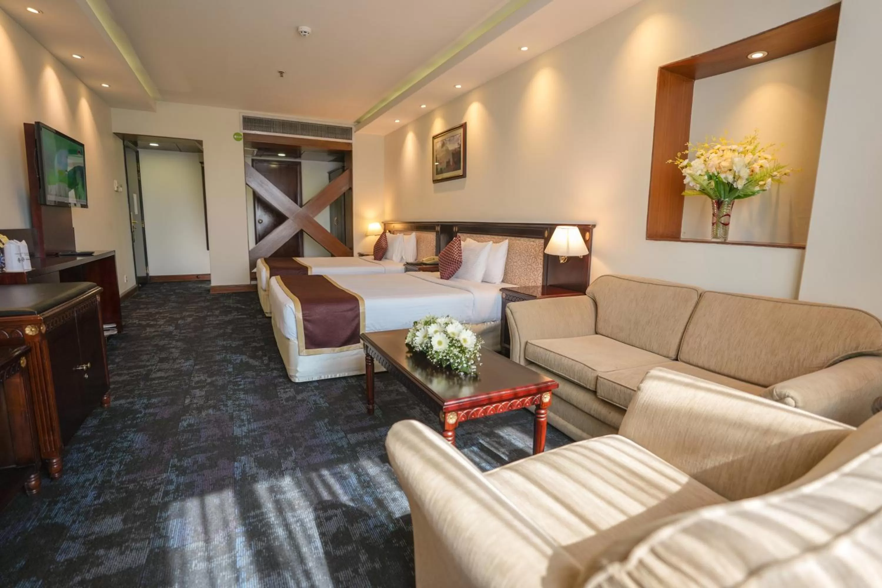 Bedroom, Bed in Hotel Sarina