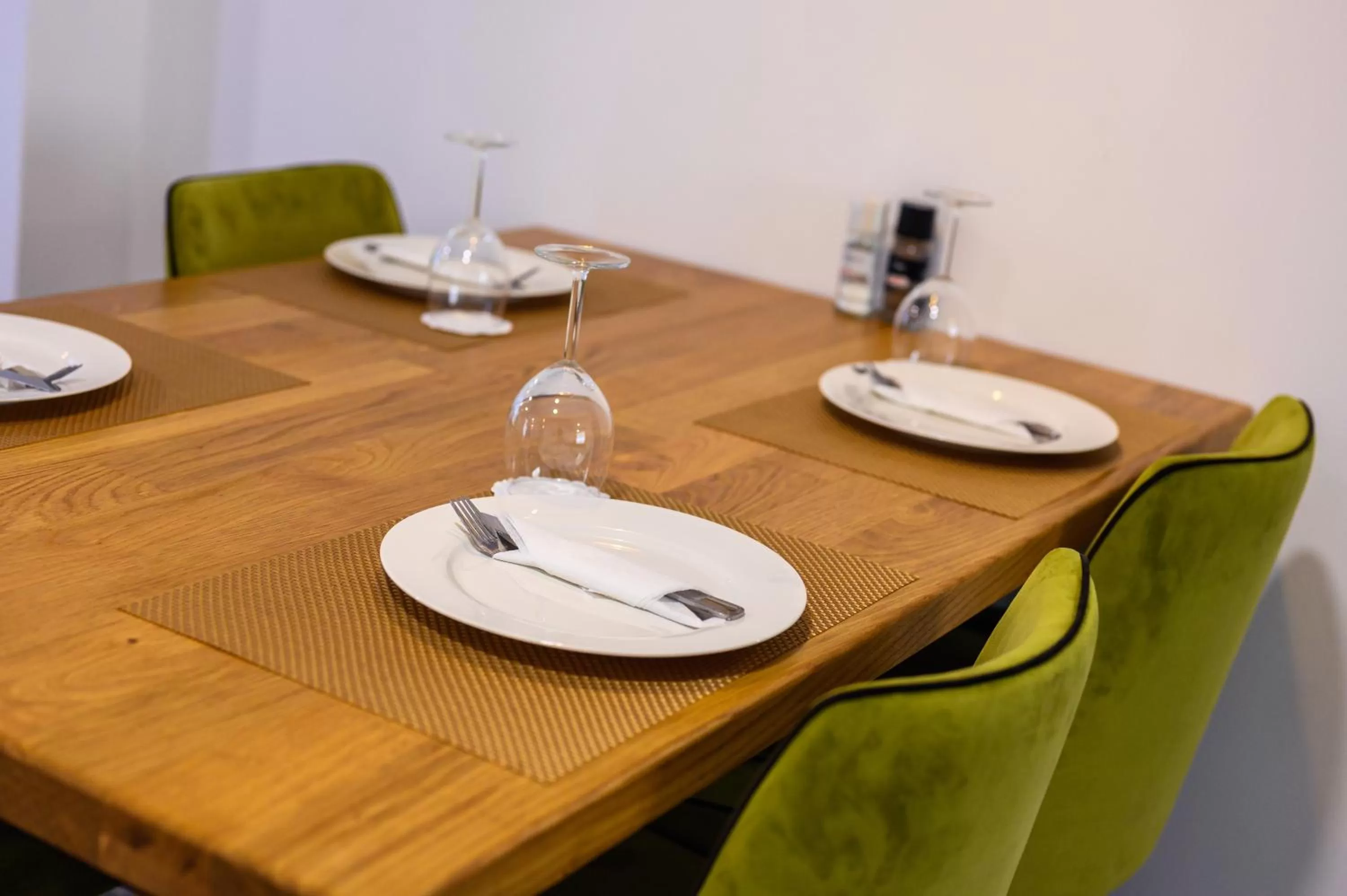 Dining area, Restaurant/Places to Eat in Boutique rooms Kican