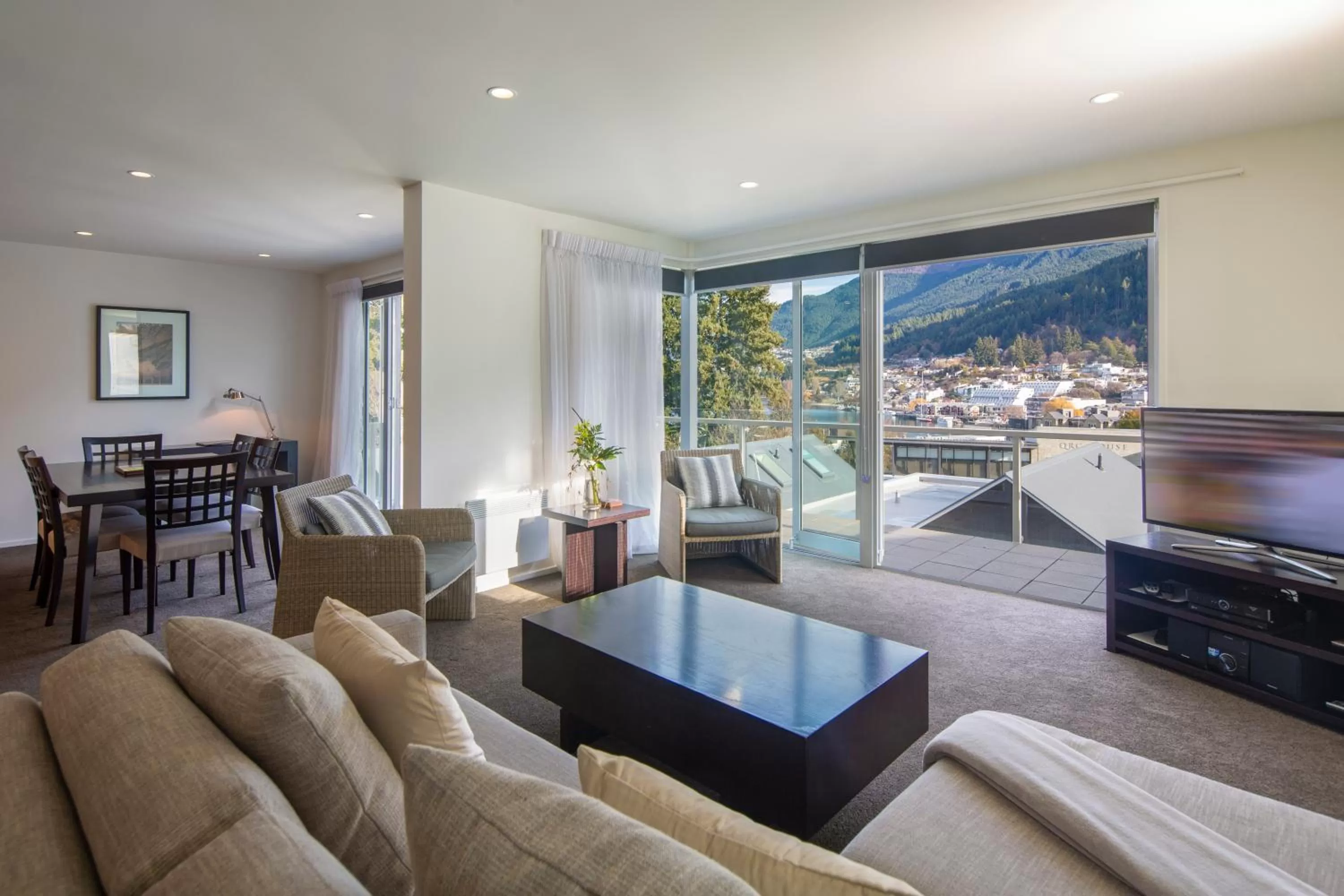 Living room in Blue Peaks Apartments