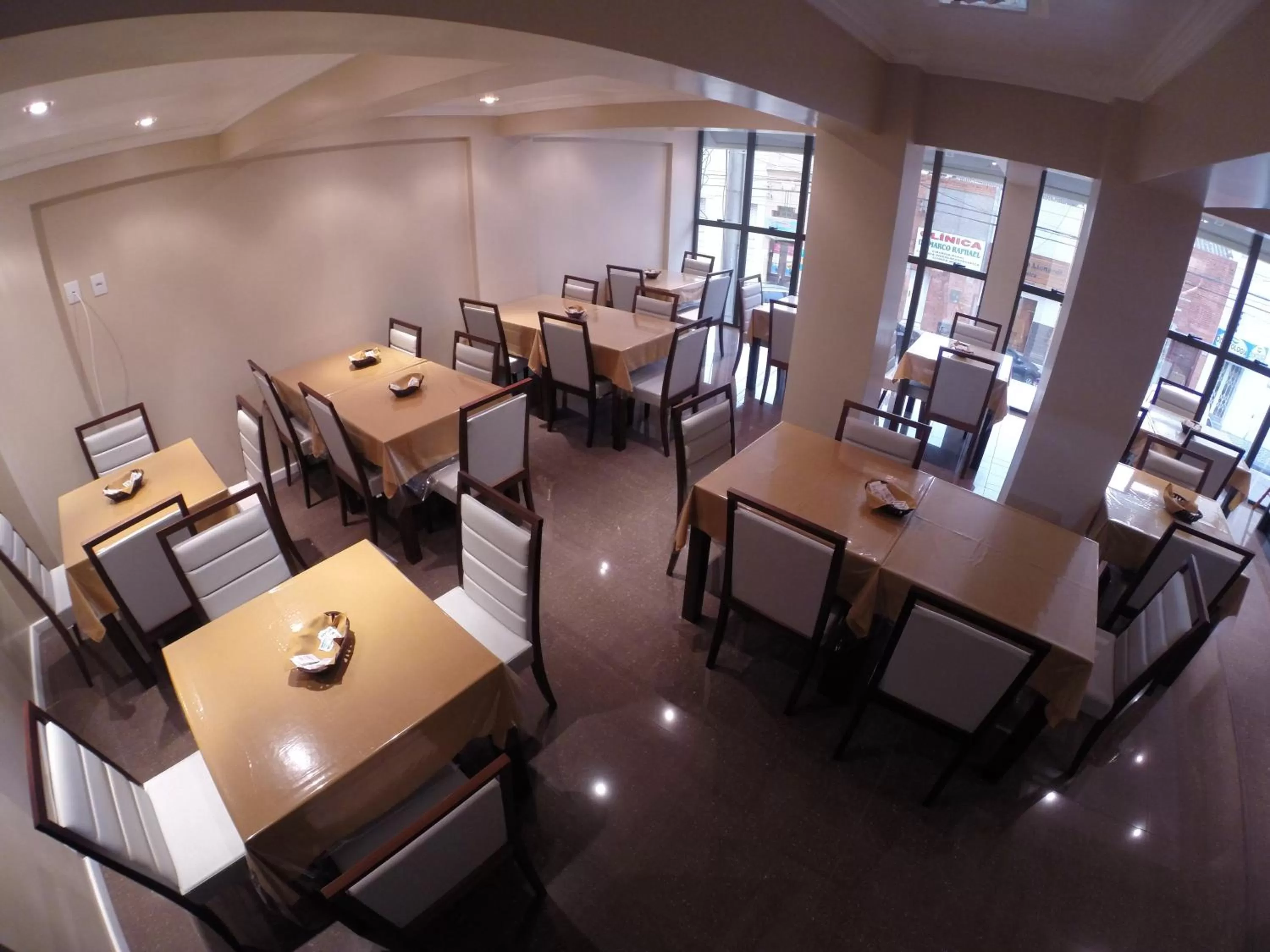 Day in Hotel Almanara