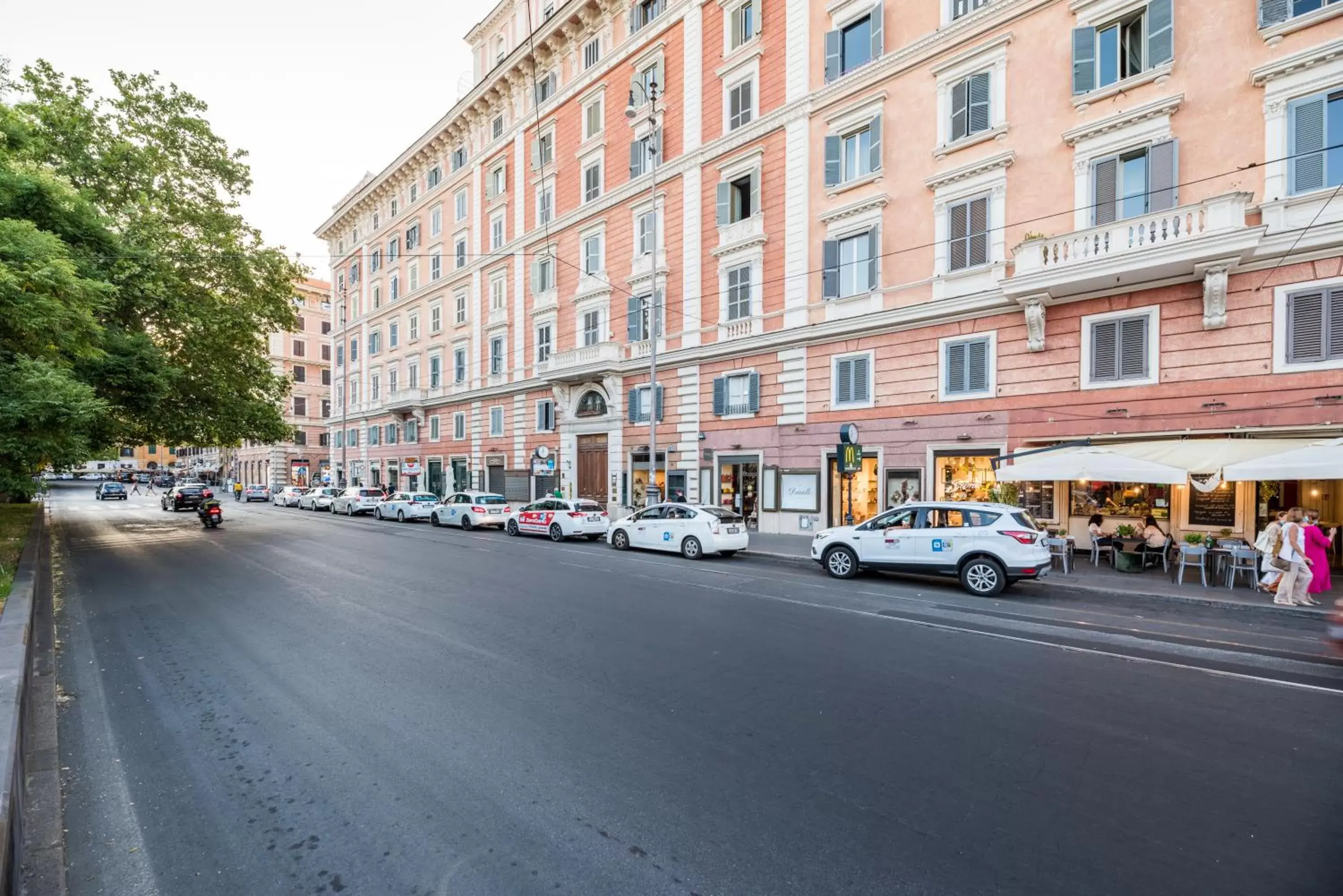 Suite 36 - NEW OPENING Suite 36 - NEW OPENING