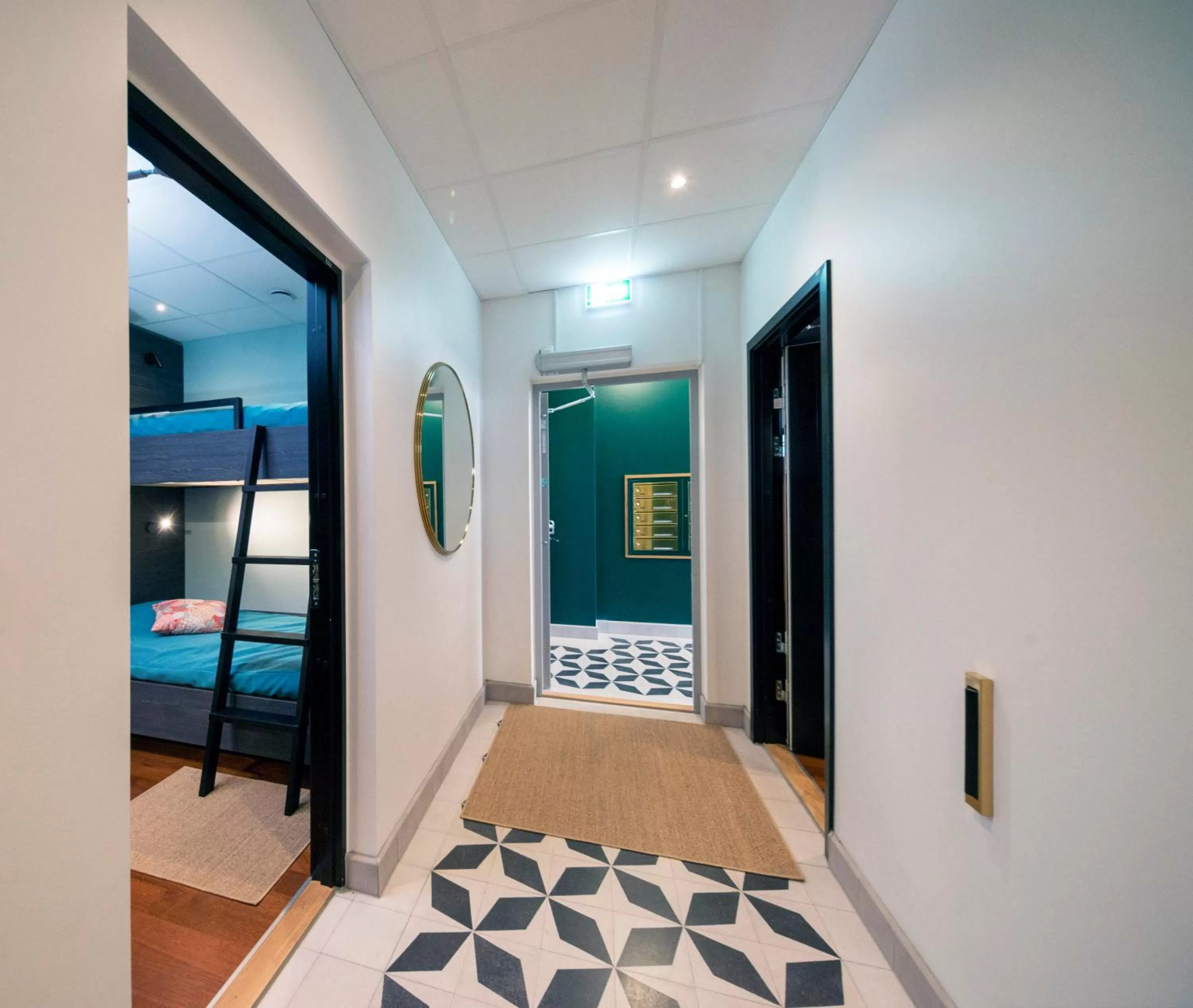 Facade/entrance, Bed in Staykvick Boutique Hostel