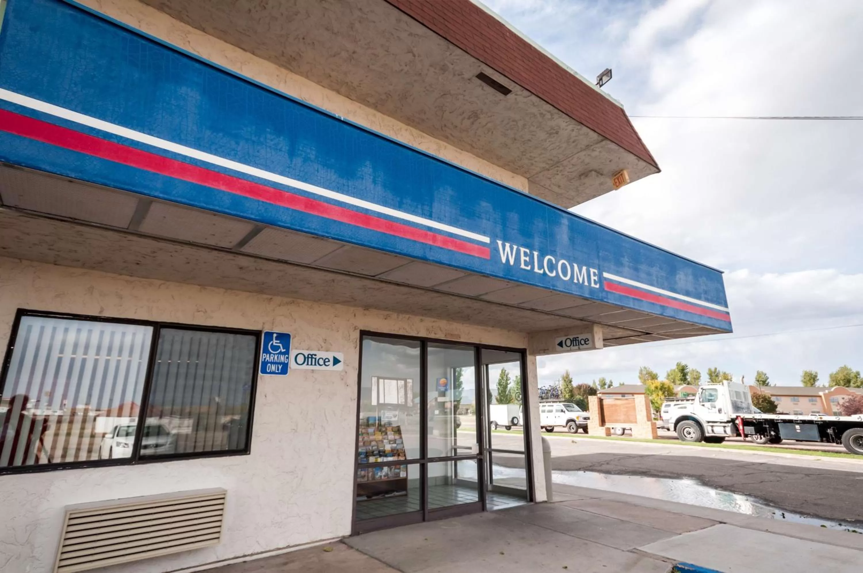 Property building in Motel 6-Green River, UT