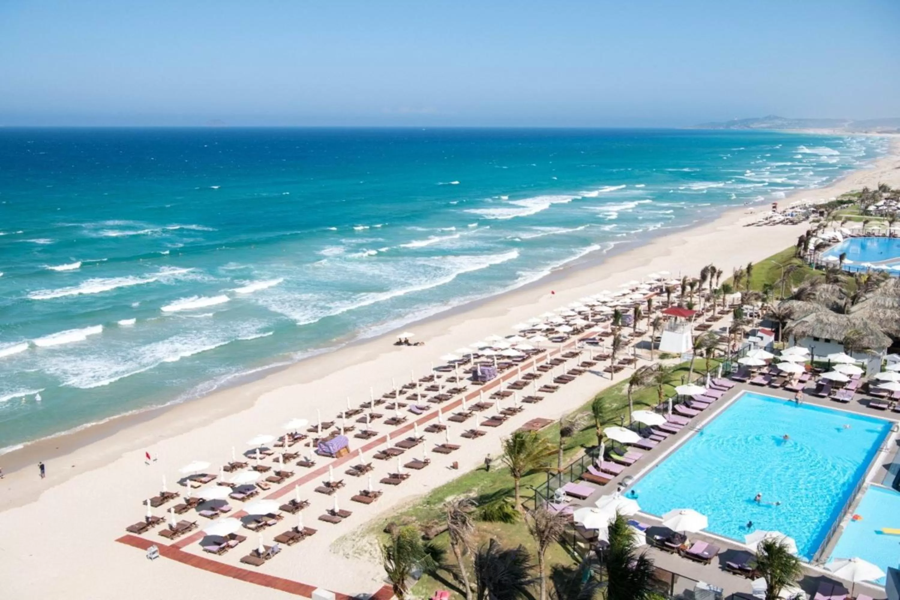 Swimming pool in Swandor Cam Ranh Resort-Ultra All Inclusive