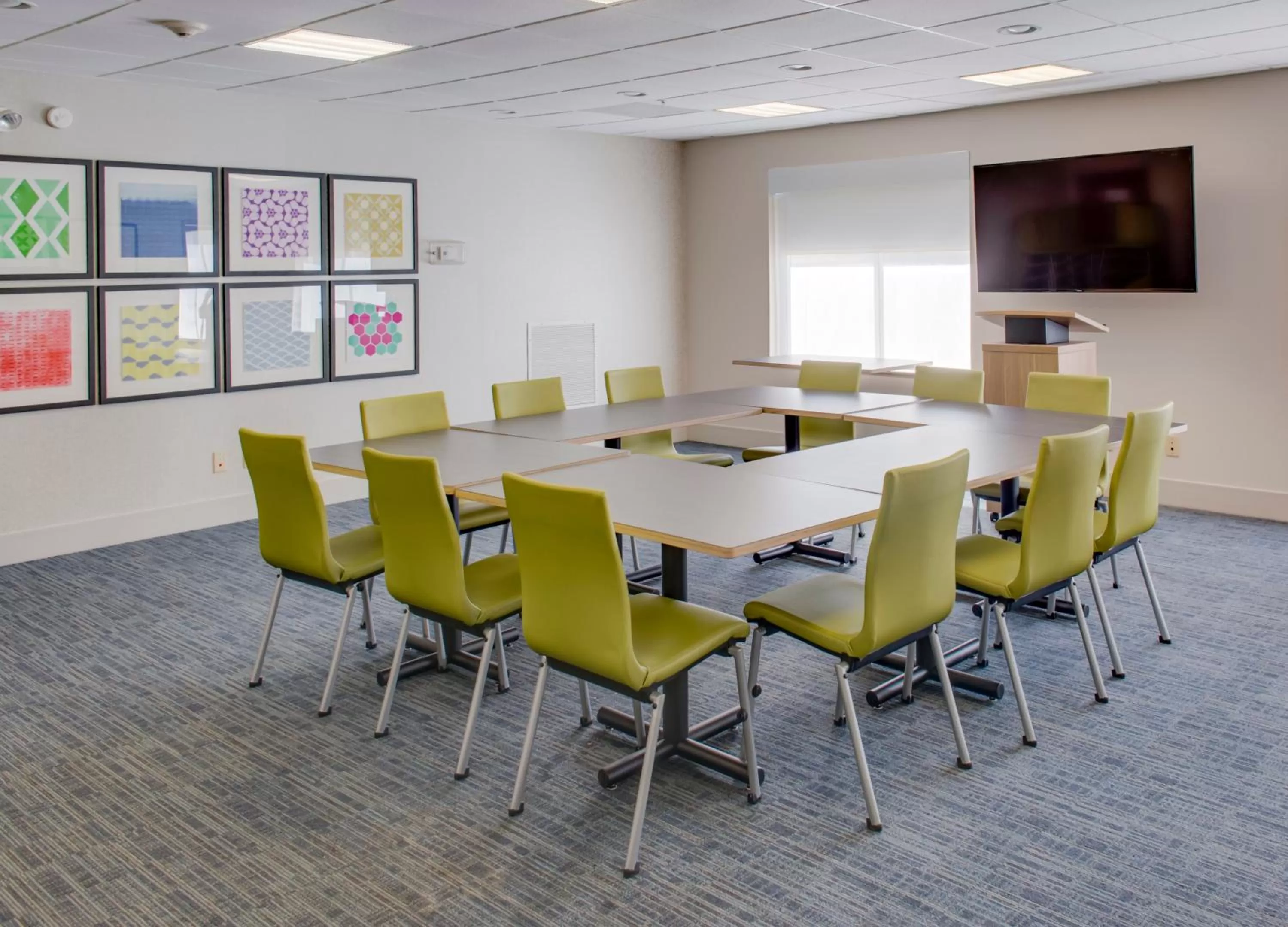 Meeting/conference room in Holiday Inn Express Hotel & Suites Chickasha by IHG