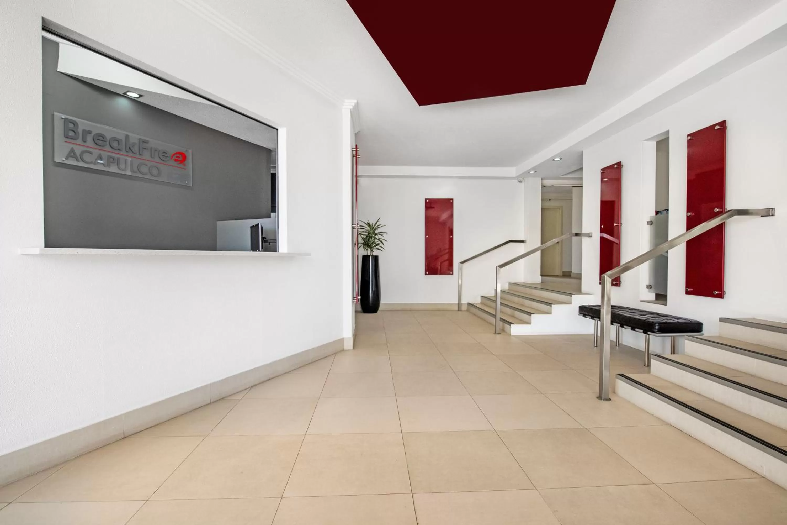 Lobby or reception in BreakFree Acapulco