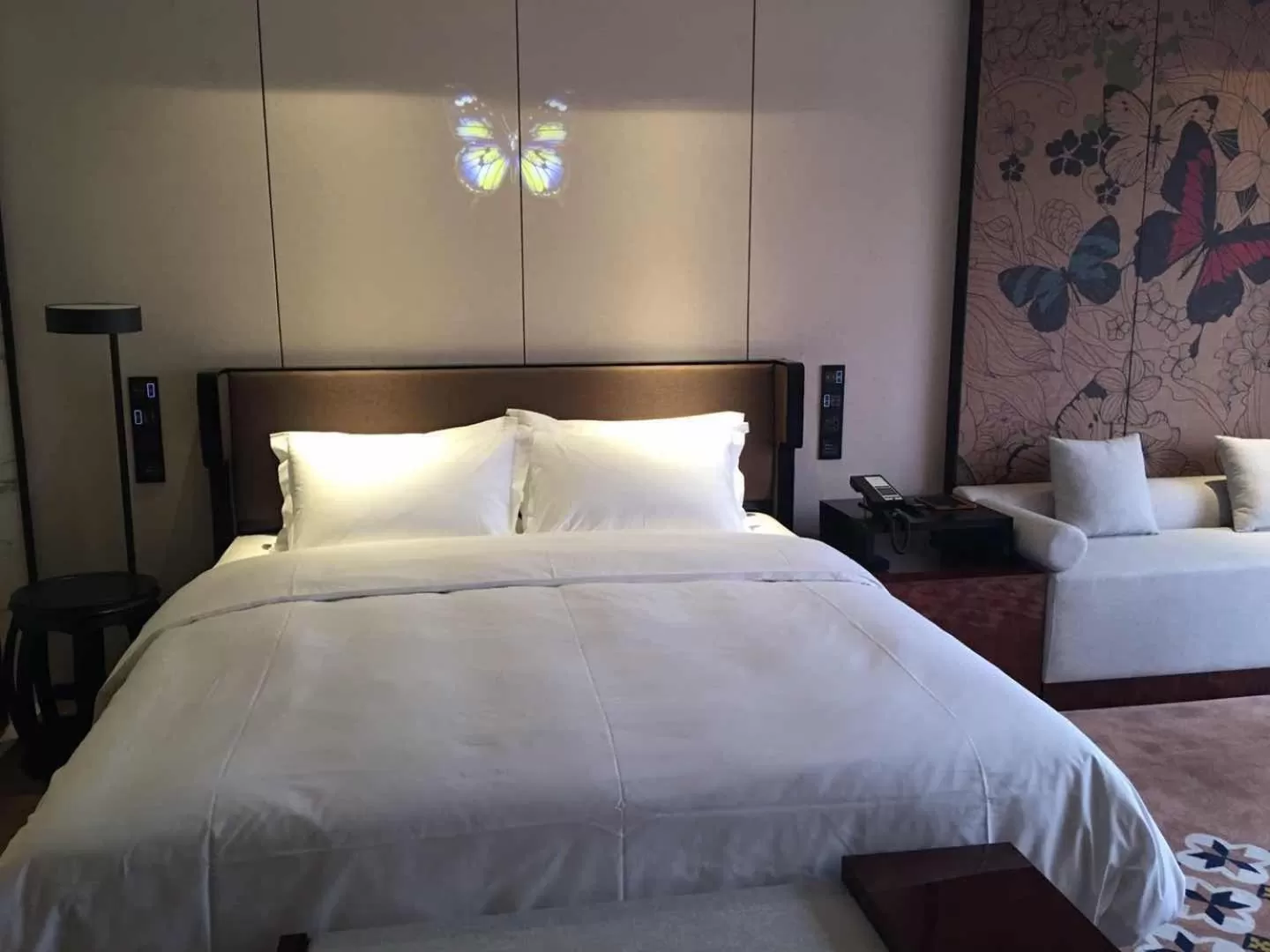 Bed in Paco Hotel Dongpu Guanghzou -Free Shuttle Bus for Canton Fair