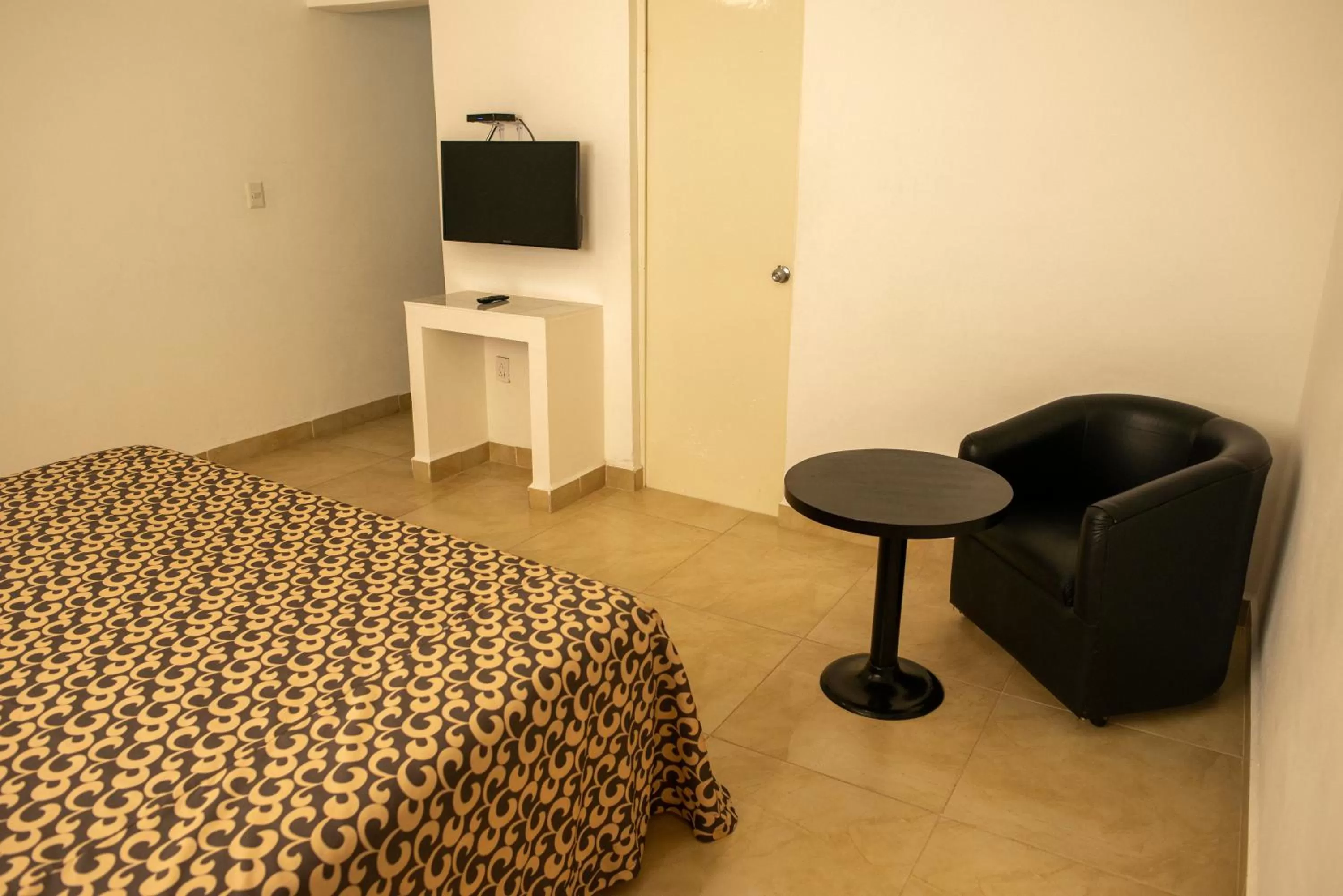 TV and multimedia, Bed in Hotel St. George