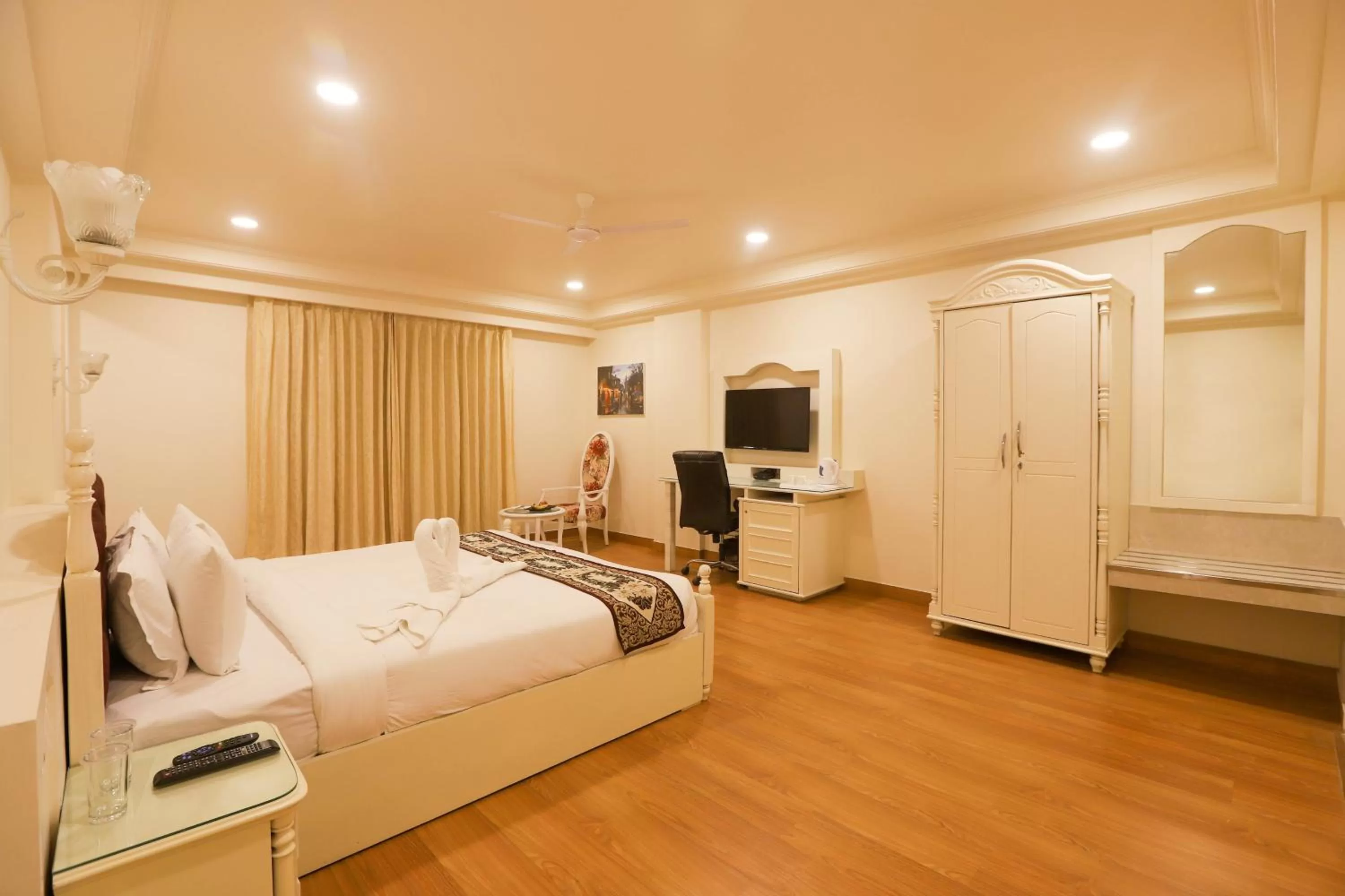 Photo of the whole room, Bed in Hotel Magenta Jaipur