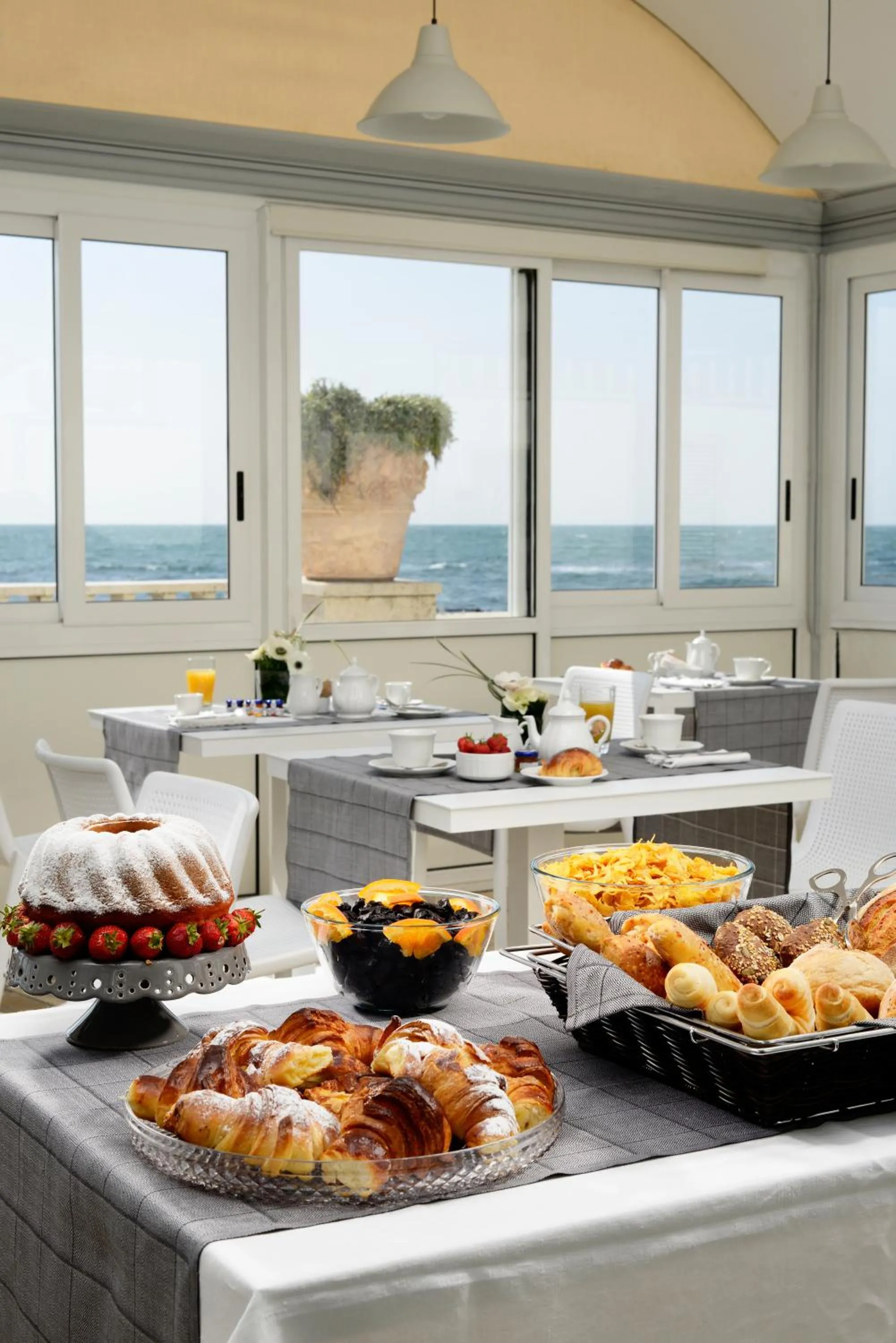 Breakfast in Villa delle Palme