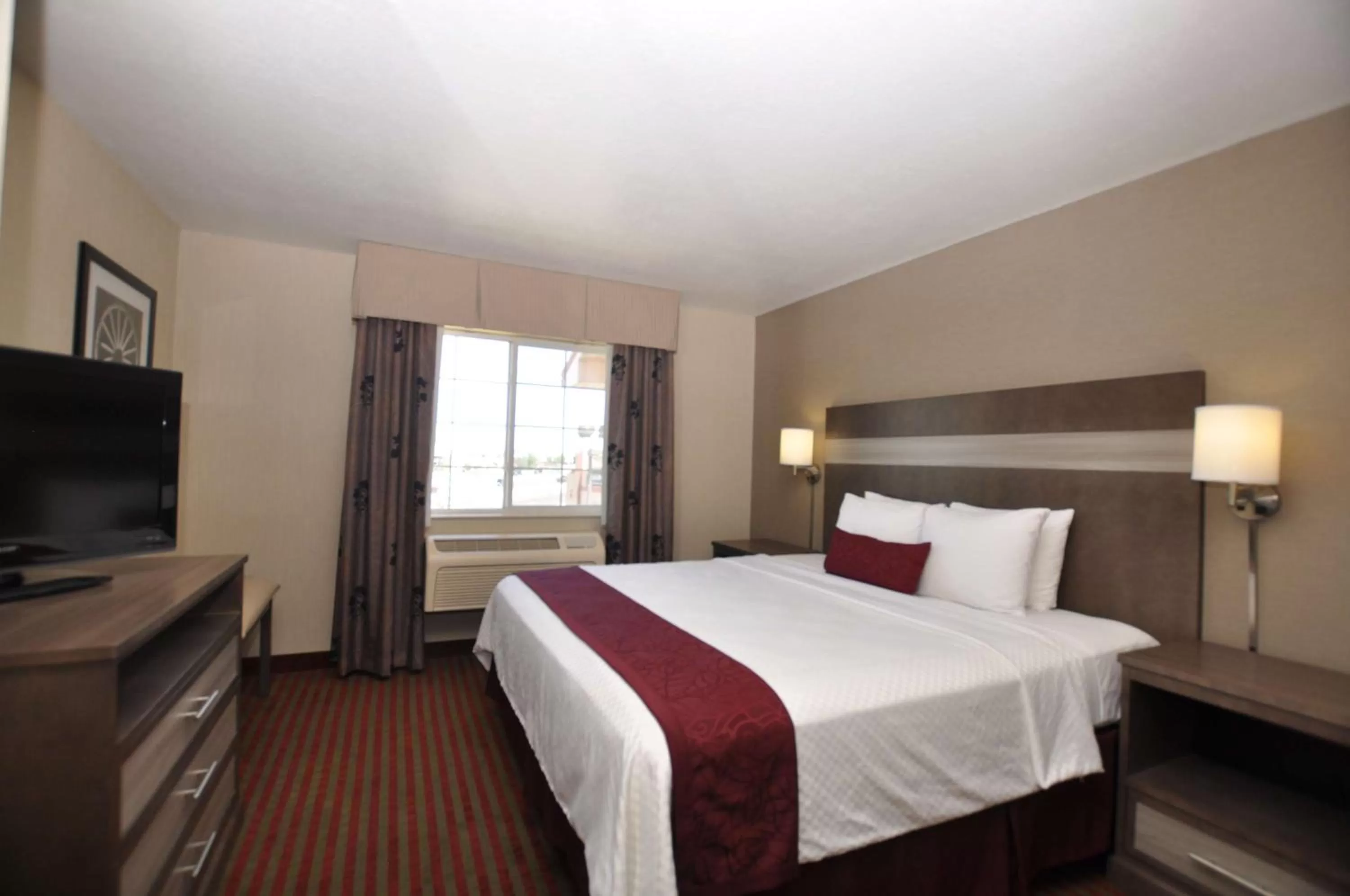 King Suite - Non-Smoking in Best Western Plus Executive Suites Albuquerque