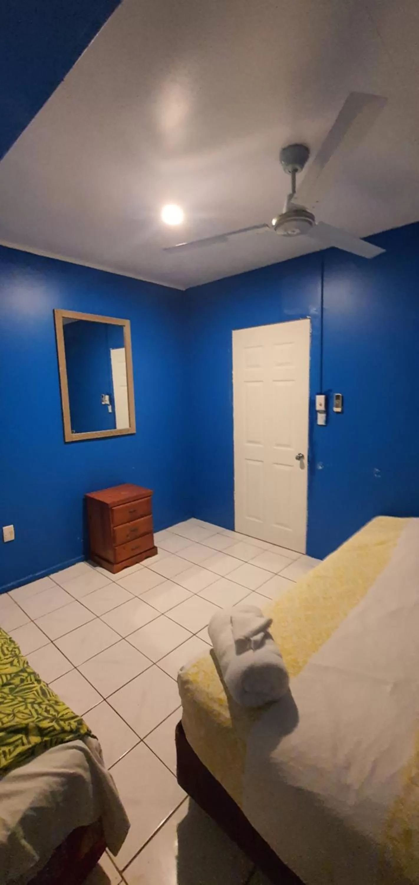 Bed in Lynn's Getaway Hotel