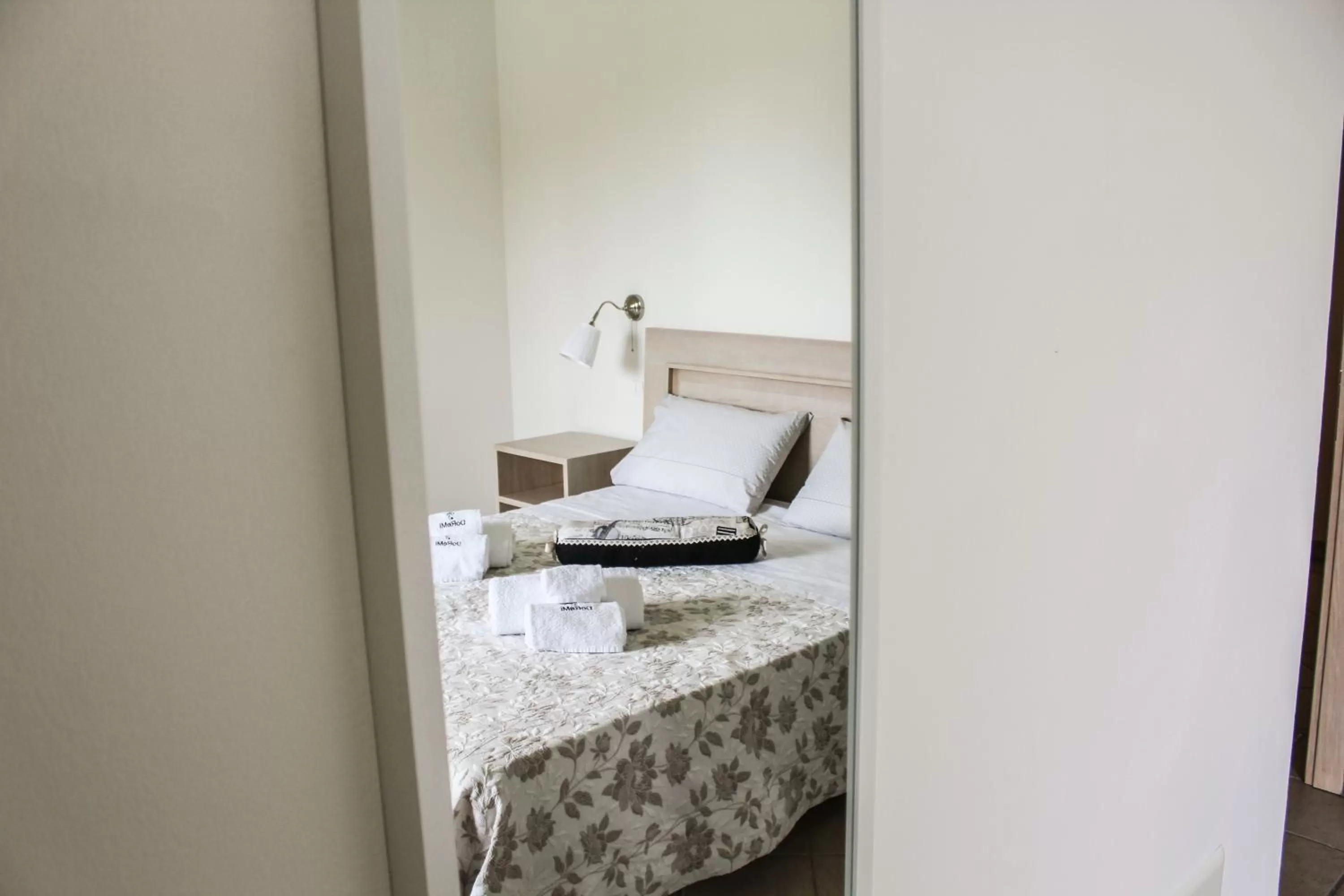 Bedroom, Bed in B&B al Doremi