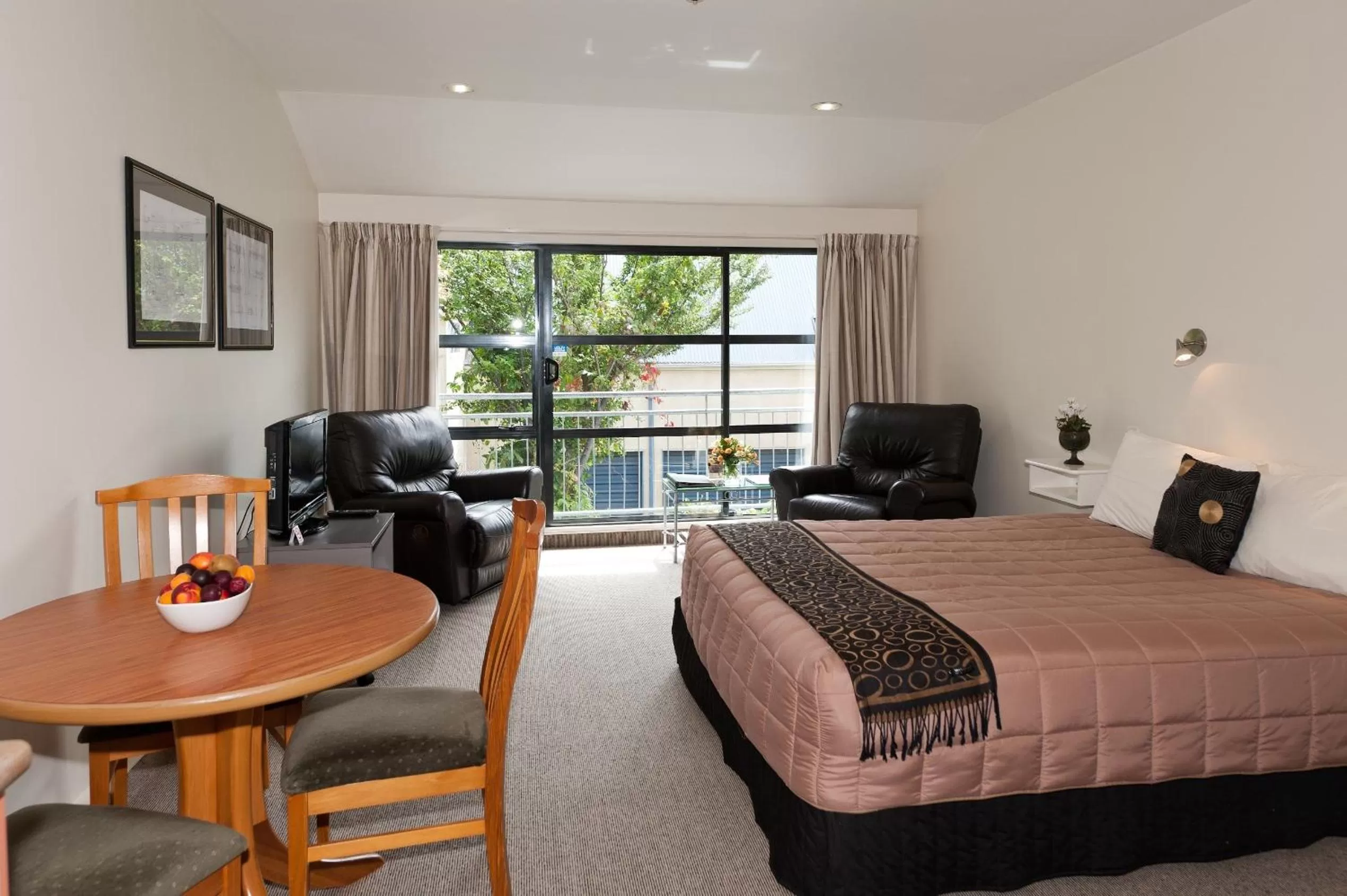 Balcony/Terrace, Bed in Country Glen Lodge