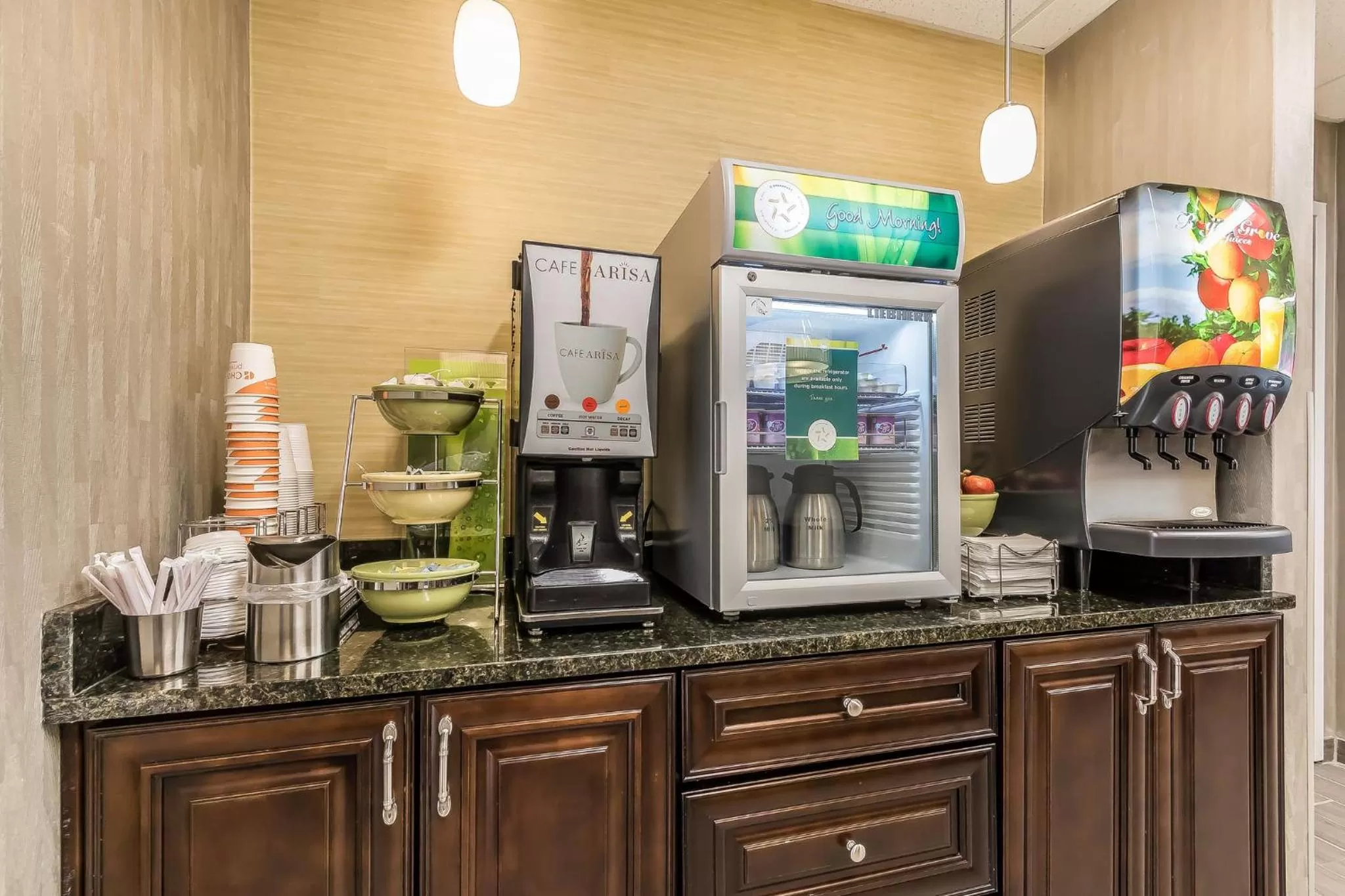 Coffee/tea facilities in Quality Inn Pleasant View