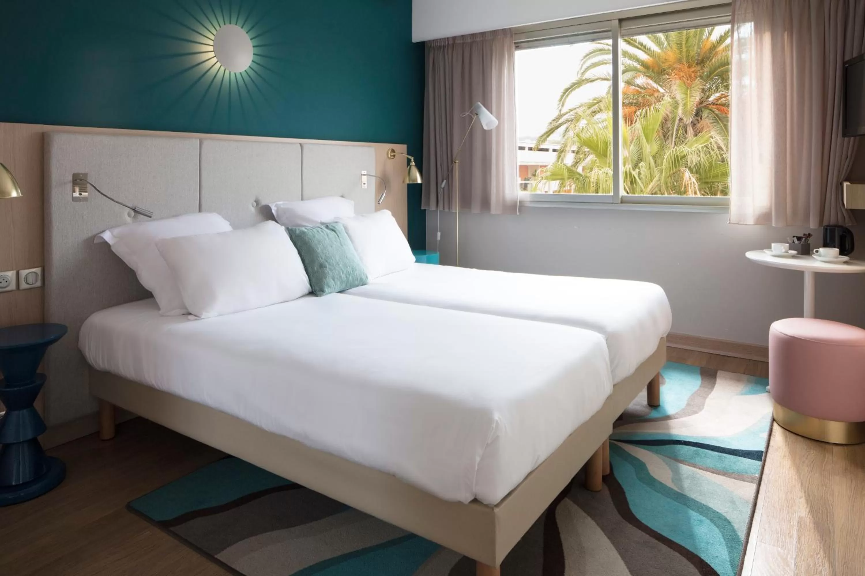 Bed in Mercure Villeneuve Loubet Plage