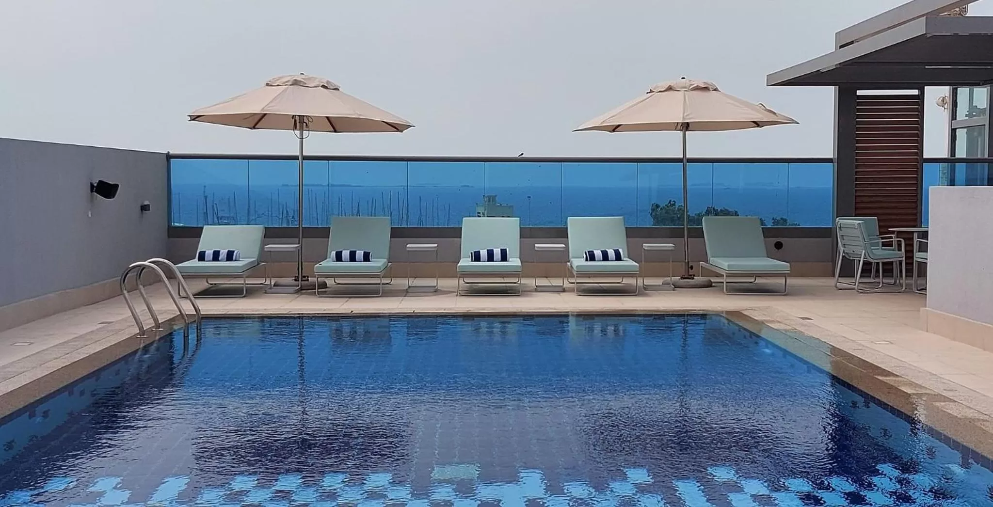 Balcony/Terrace in Beach Walk Hotel Jumeirah